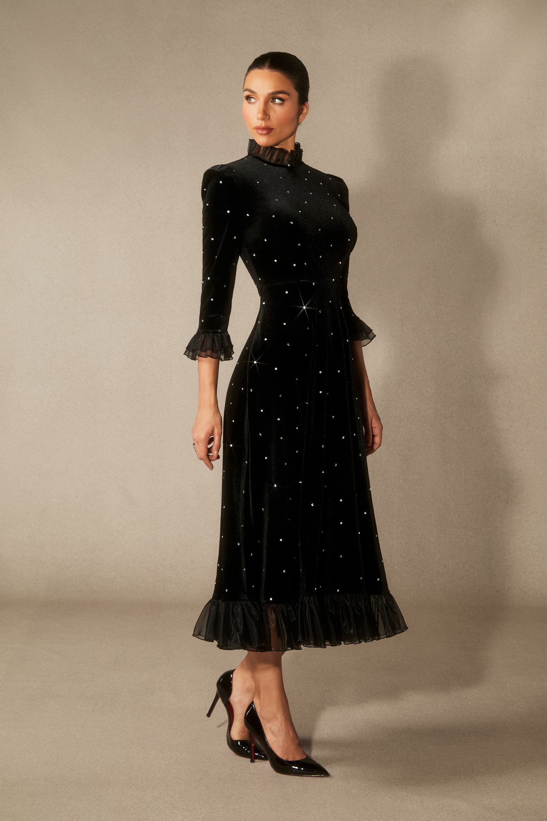 Jolie Black Velvet Ruffle Maxi Dress | Holiday Party Shine - sunfere