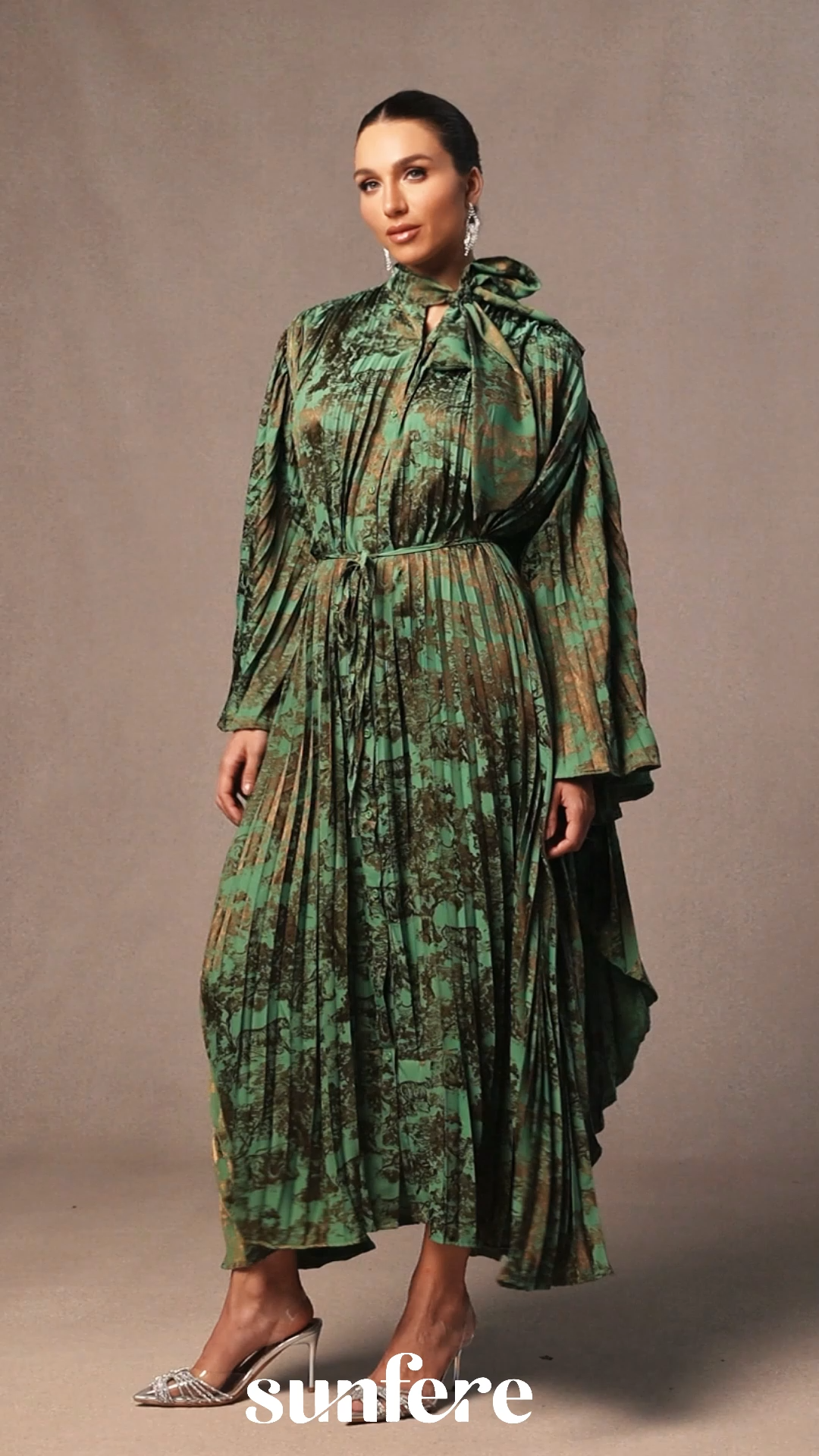 Leona Pleated Bodice Cape Sleeve Maxi Dress