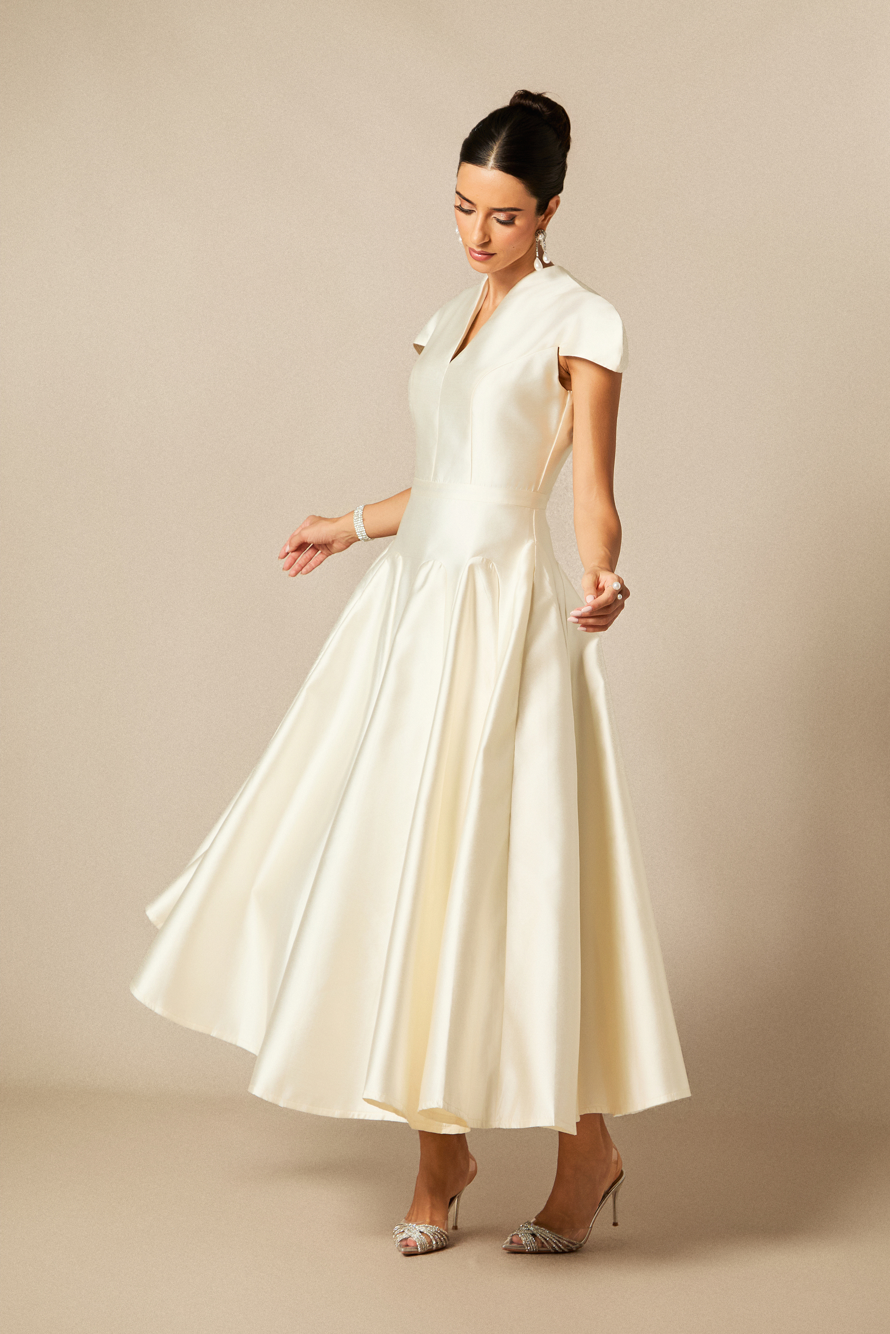 Tiana Cap Sleeve V-Neck Satin Midi Dress