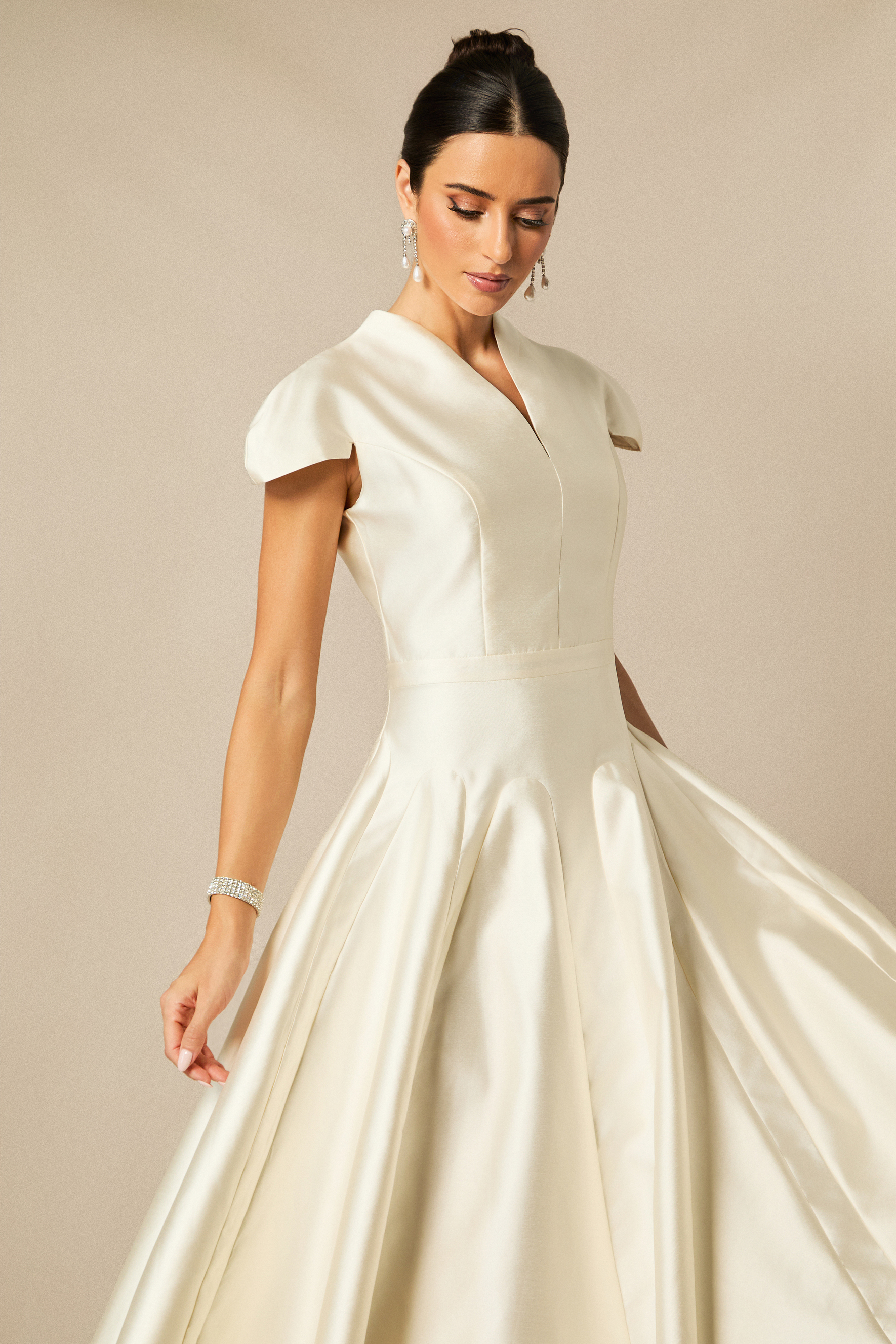 Tiana Cap Sleeve V-Neck Satin Midi Dress