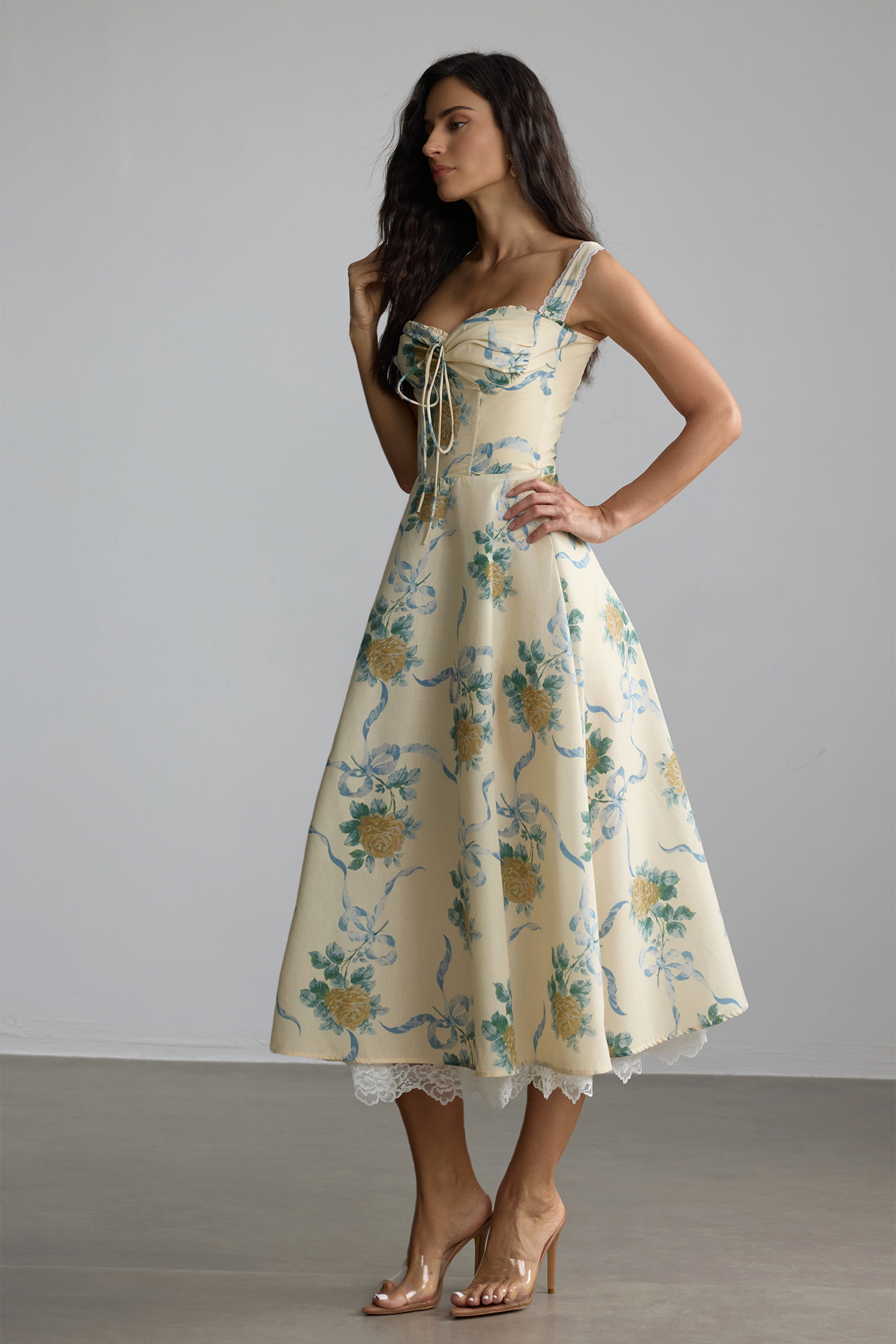 Mabel Floral Print Sweetheart Midi Dress