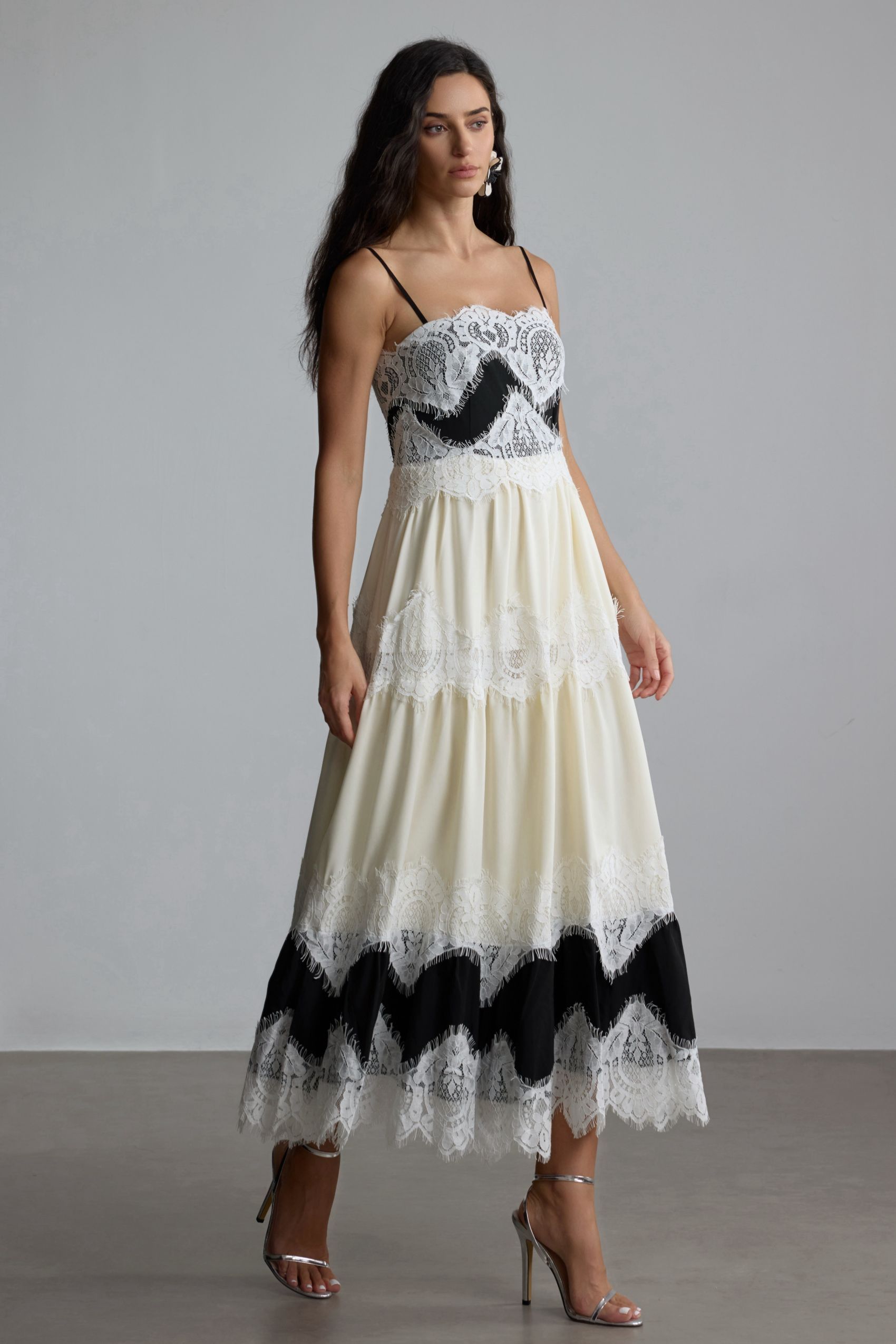 Embroidered Lace Slip Dress｜Resort Beach Vacation Dresses - sunfere