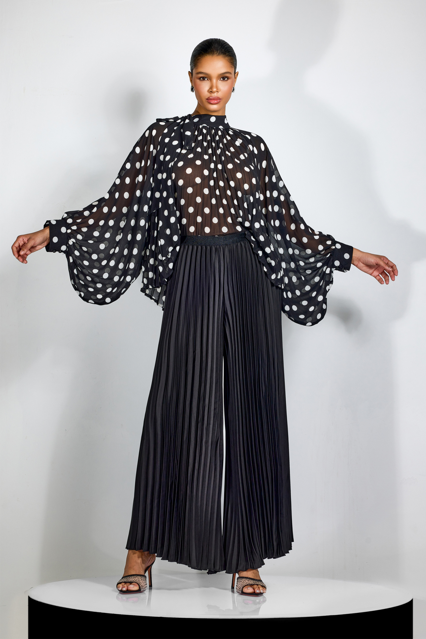 Alma Pleated Wide Leg Pants