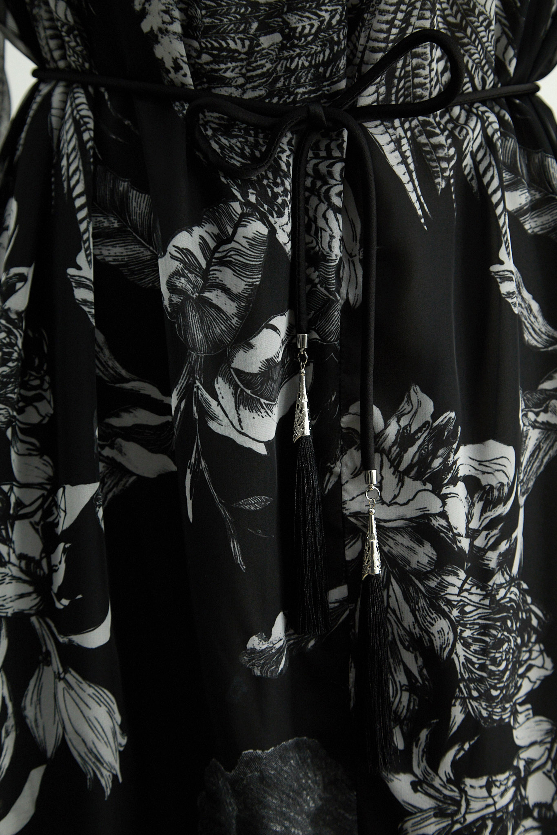 Shadow Garden Black Floral Print Puff Sleeve Maxi Dress