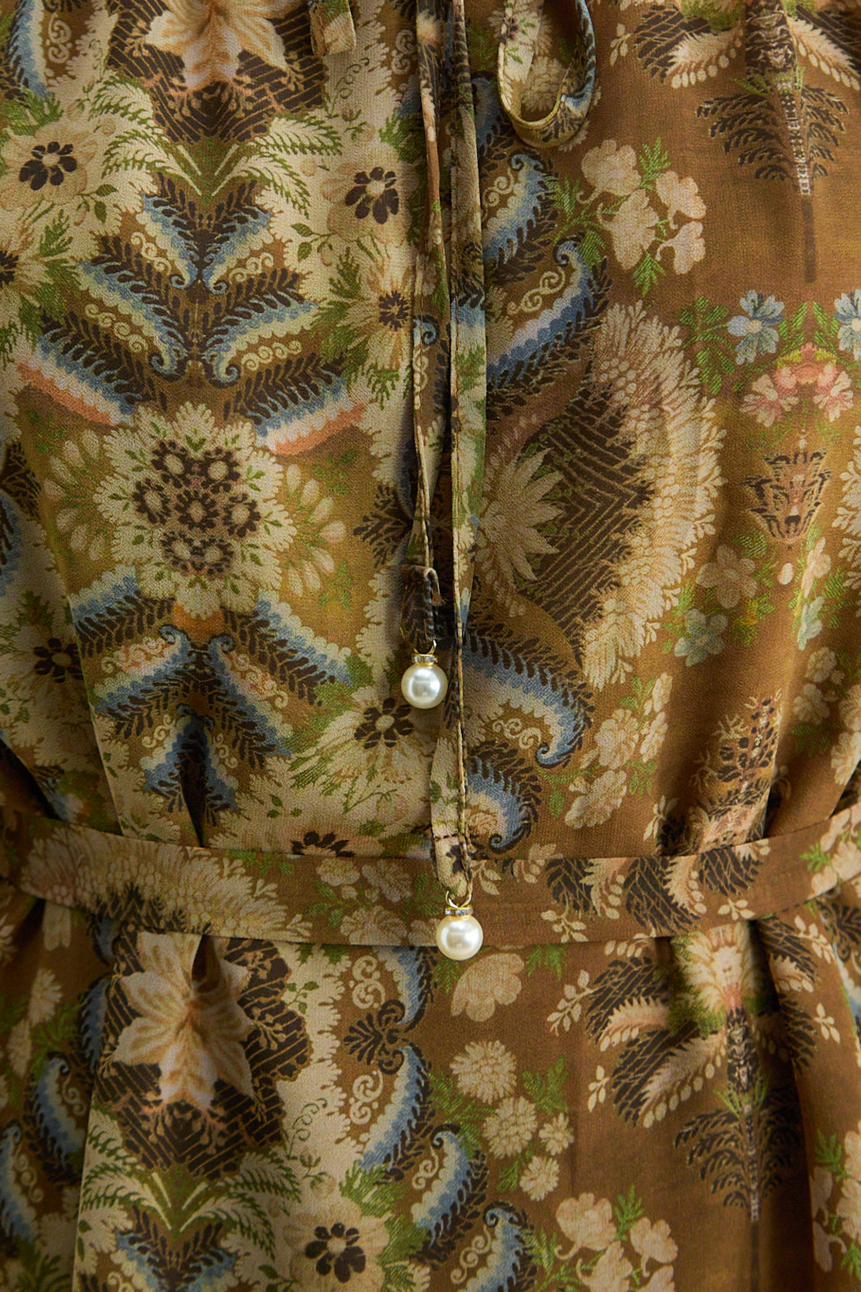 Glam Moment Brown Printed Georgette Set Top & Skirt Set