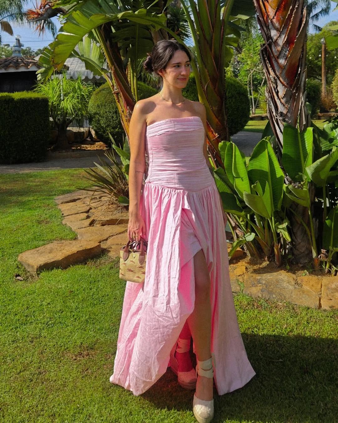 {"default":"Juliana Floral Print Bubble Hem Maxi Dress,wedding guest dresses,garden wedding guest dresses"}
