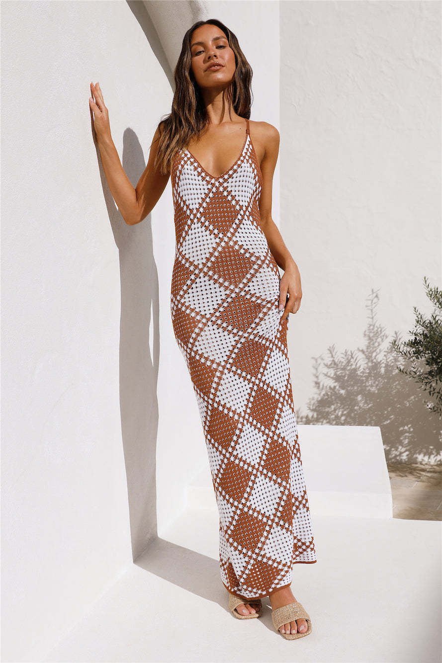 Amanda Checkered V-neck Knit Maxi Dress