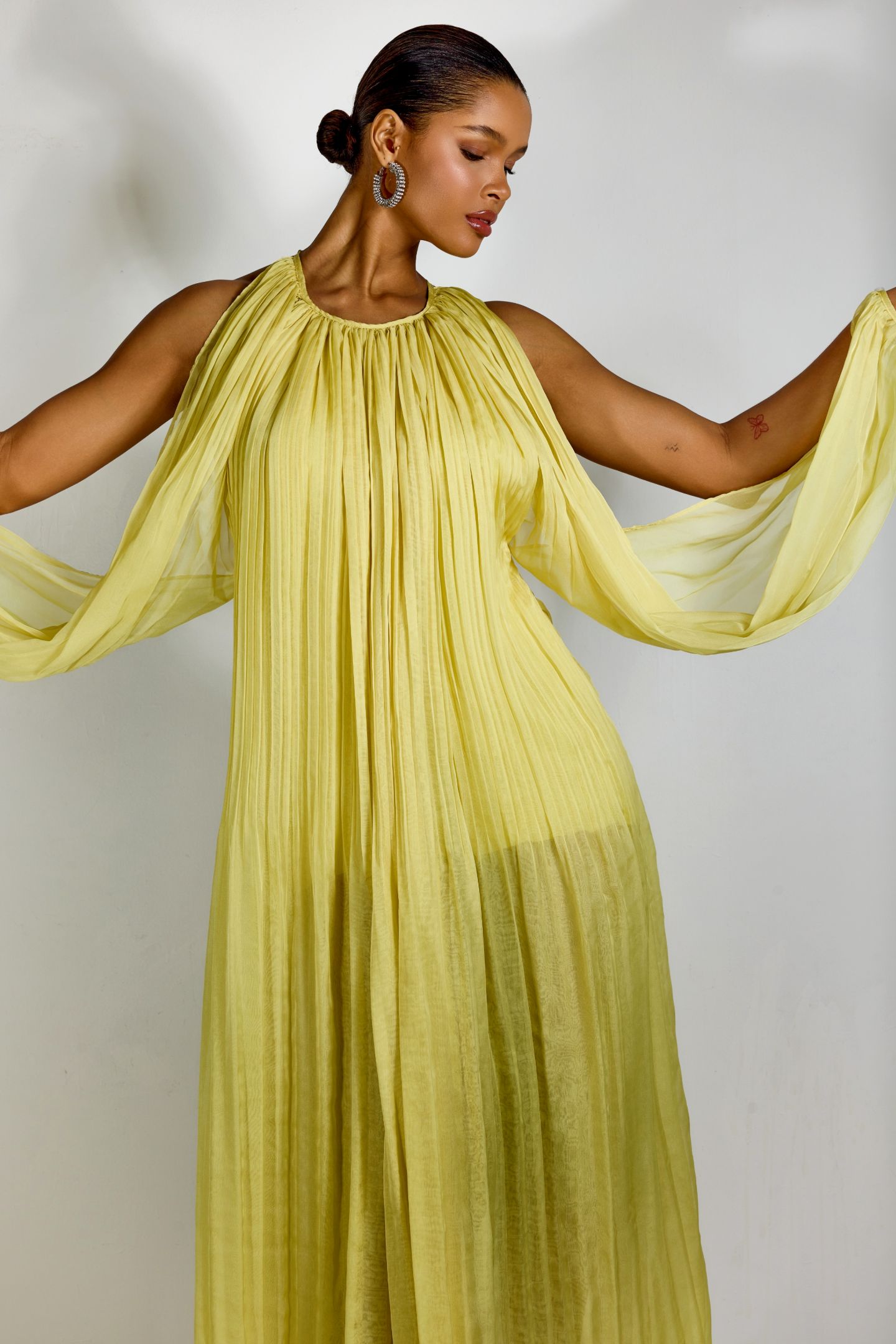 Angela Halter Neck Backless Maxi Dress