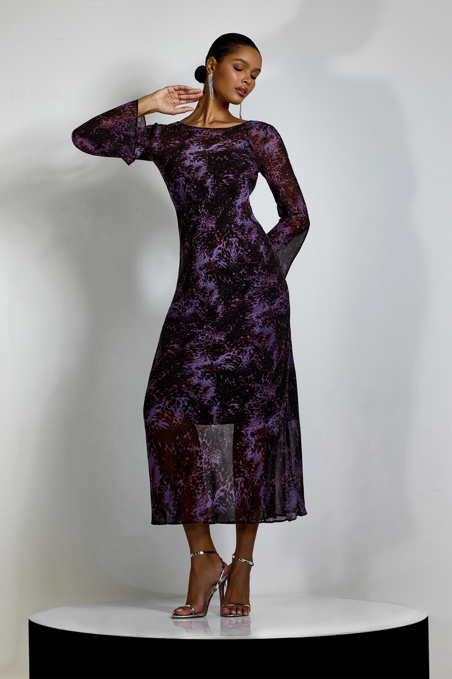 Phoebe Leopard Print Flare Cuffs Maxi Dress