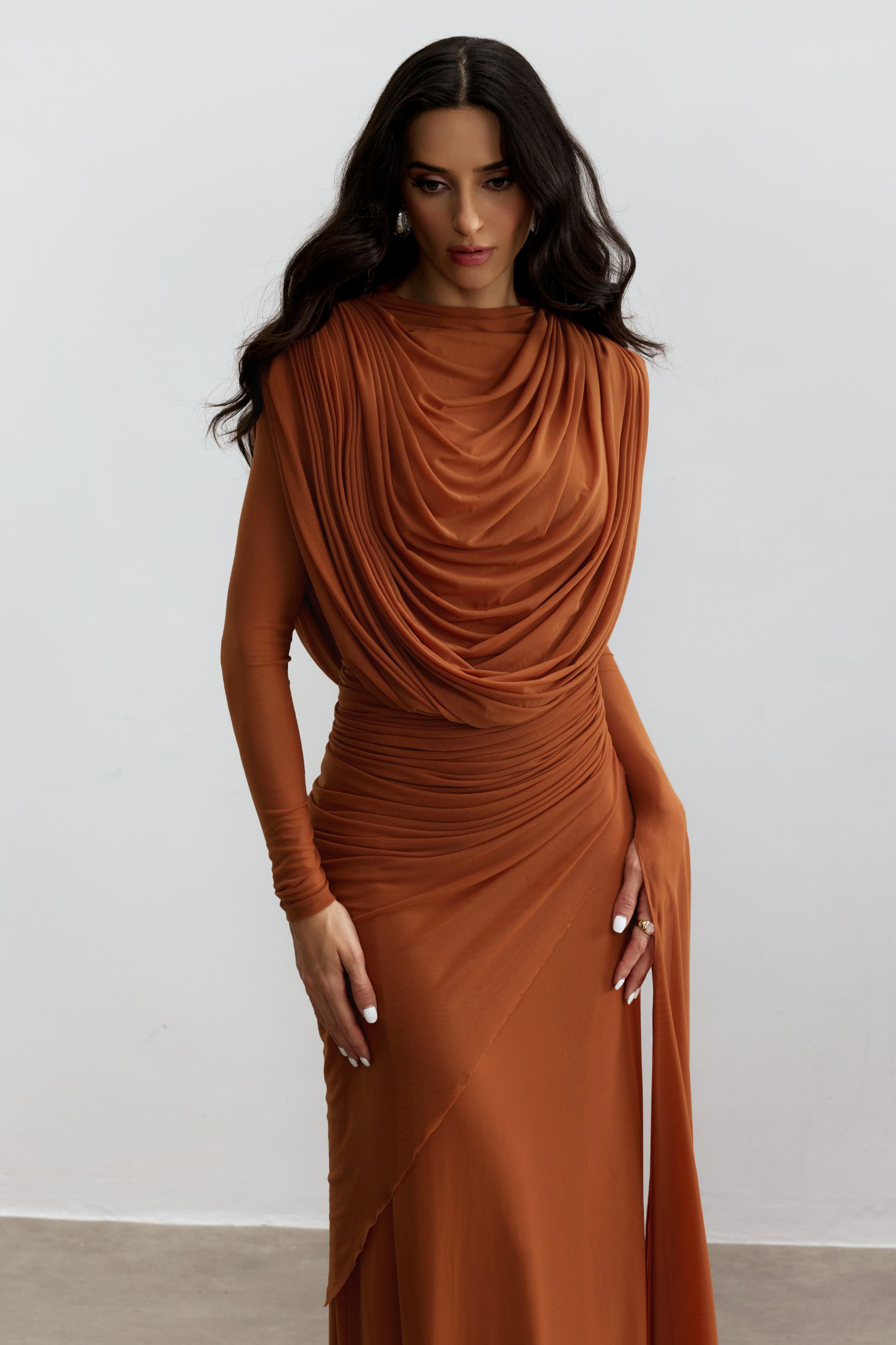 Melina Asymmetric Sleeve Drape Maxi Dress – sunfere