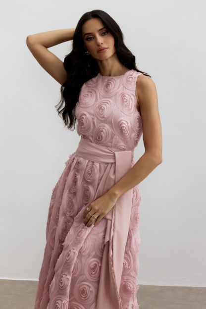 Lizzie Rosette Applique Sleeveless Maxi Dress