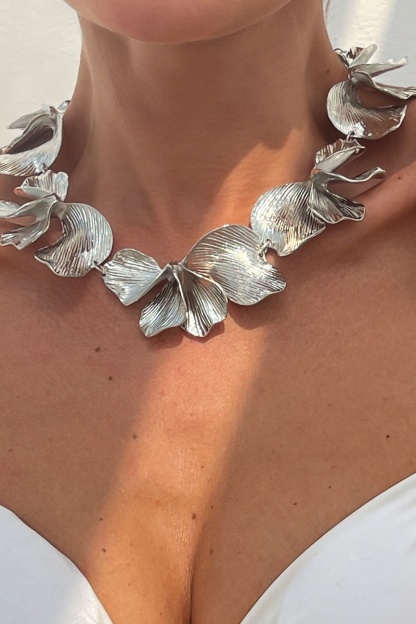 Textured Flower Petal Necklace