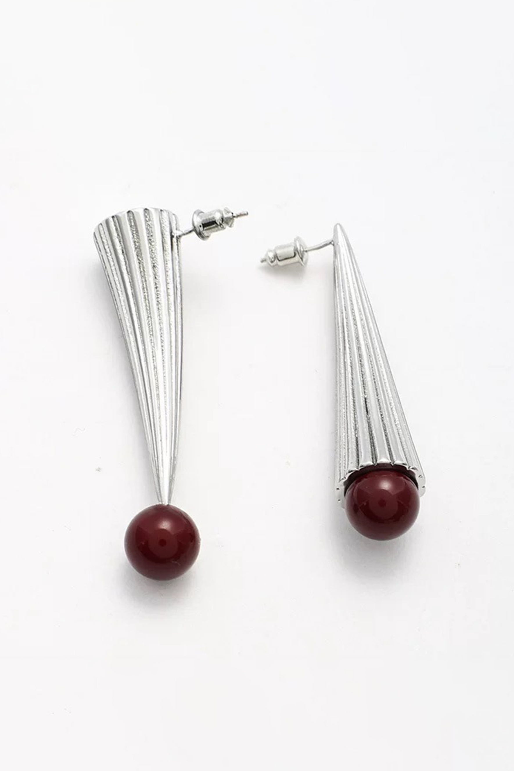 Red Agate Striped Metal Earrings