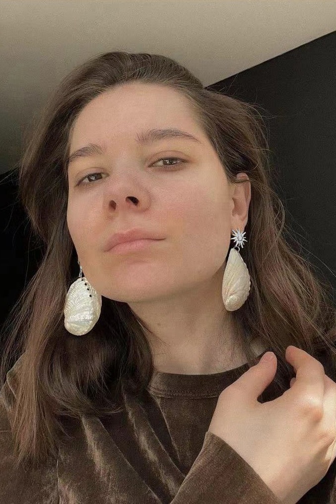 Shell Pendant Pearl Necklace