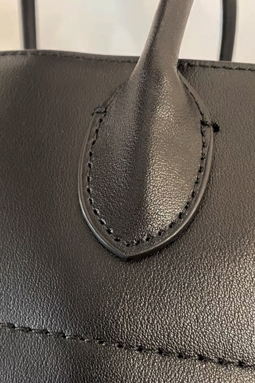Buckle Detailed Tote Bag
