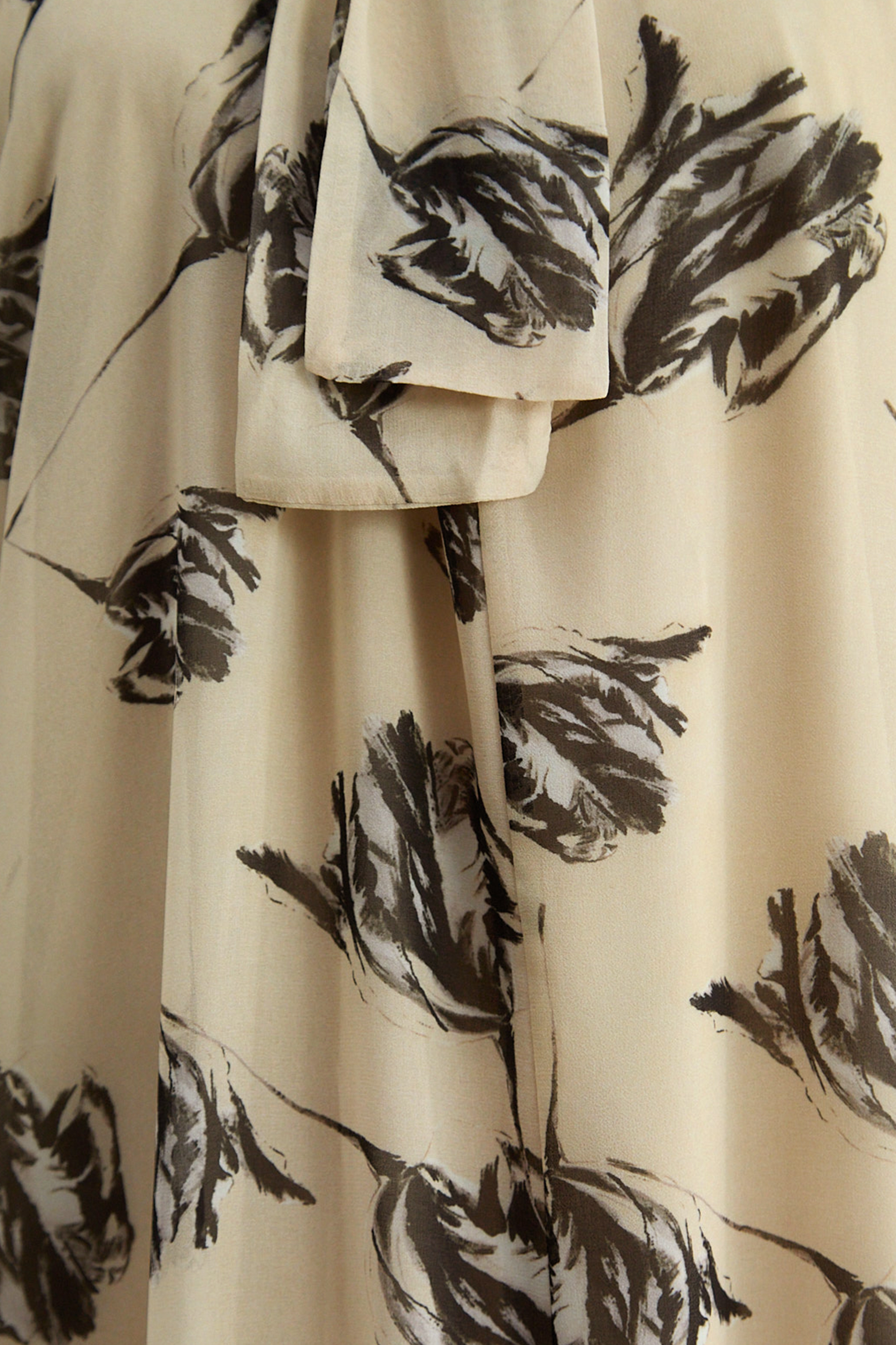 Comfort Zone Beige Tulip Print Chiffon Maxi Dress