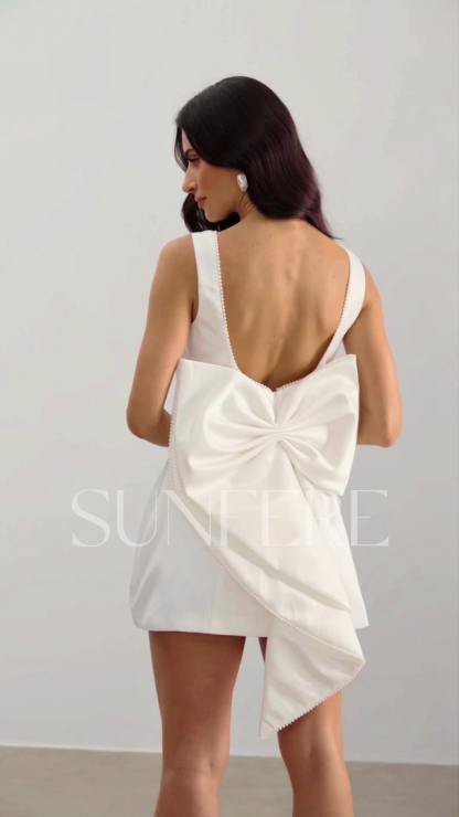 Cecila Bowknot Pearl Backless Mini Dress