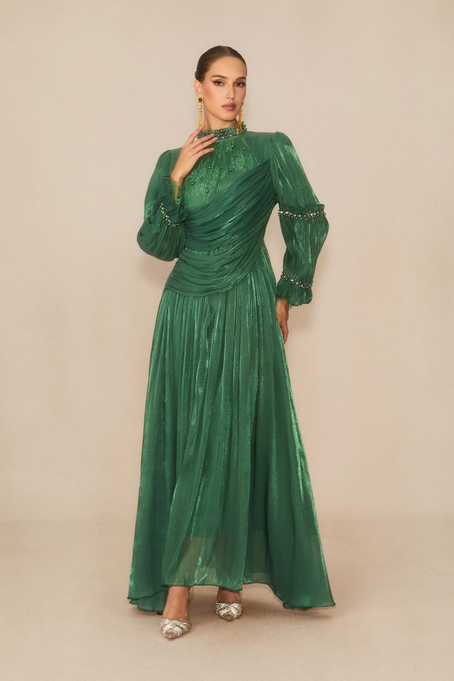sunfere Aurelia Beaded Trim Dlouhý Rukáv Maxi Šaty