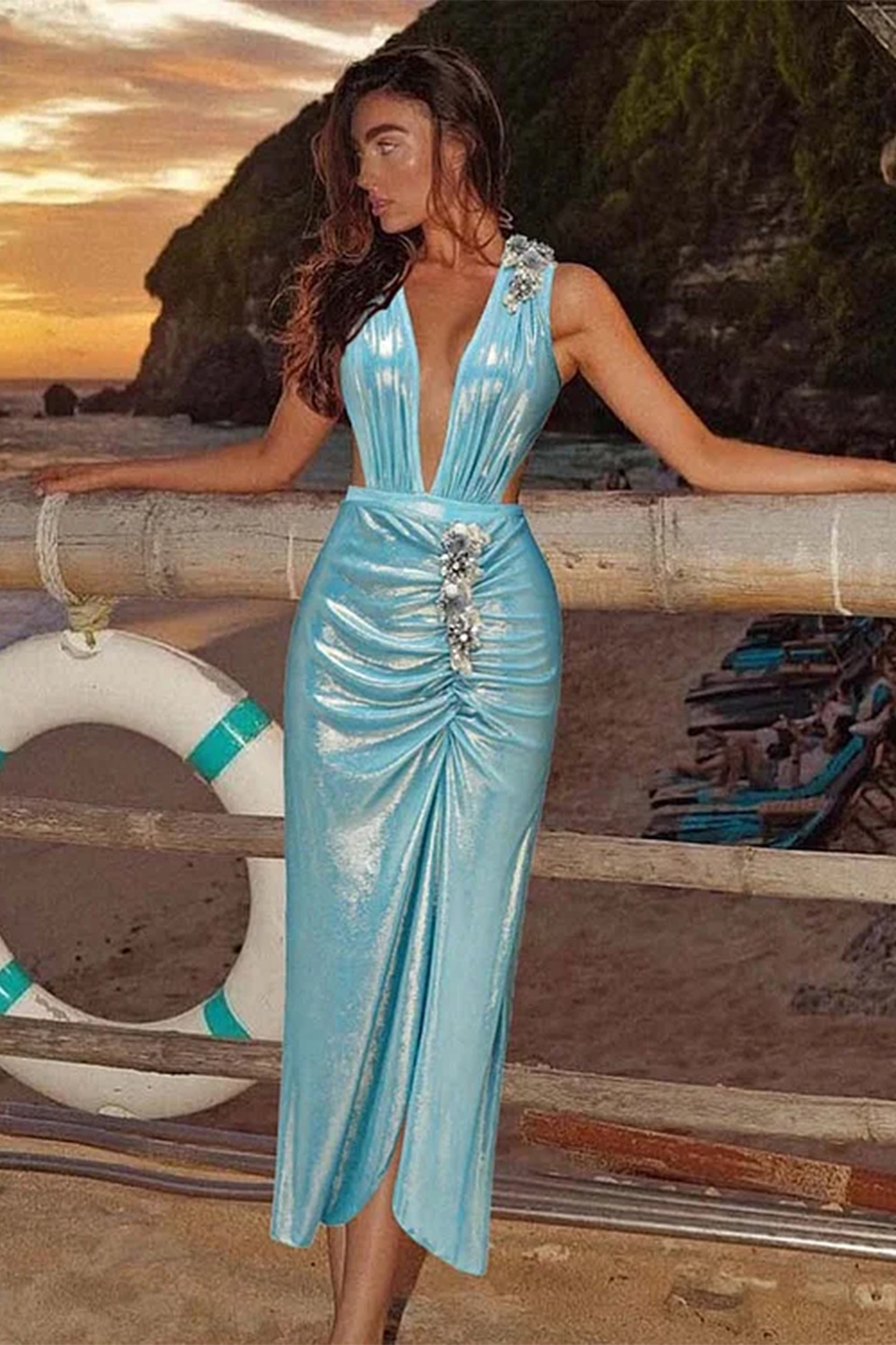 Nina Flower Applique V-neck Two-pieces Swim Set