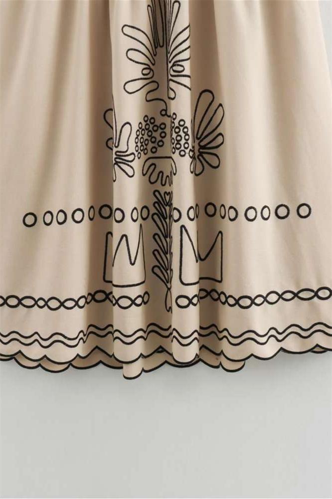 Caroline Abstract Embroidery Cotton Midi Dress-Sunfere