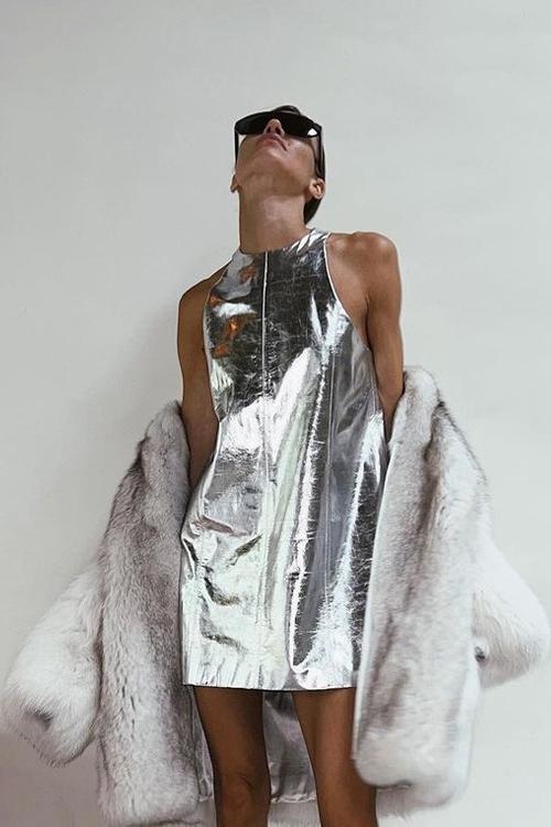 大特価 イラスト Coral Metallic Mini Shift Dress-Sunfere – sunfere 日本酒