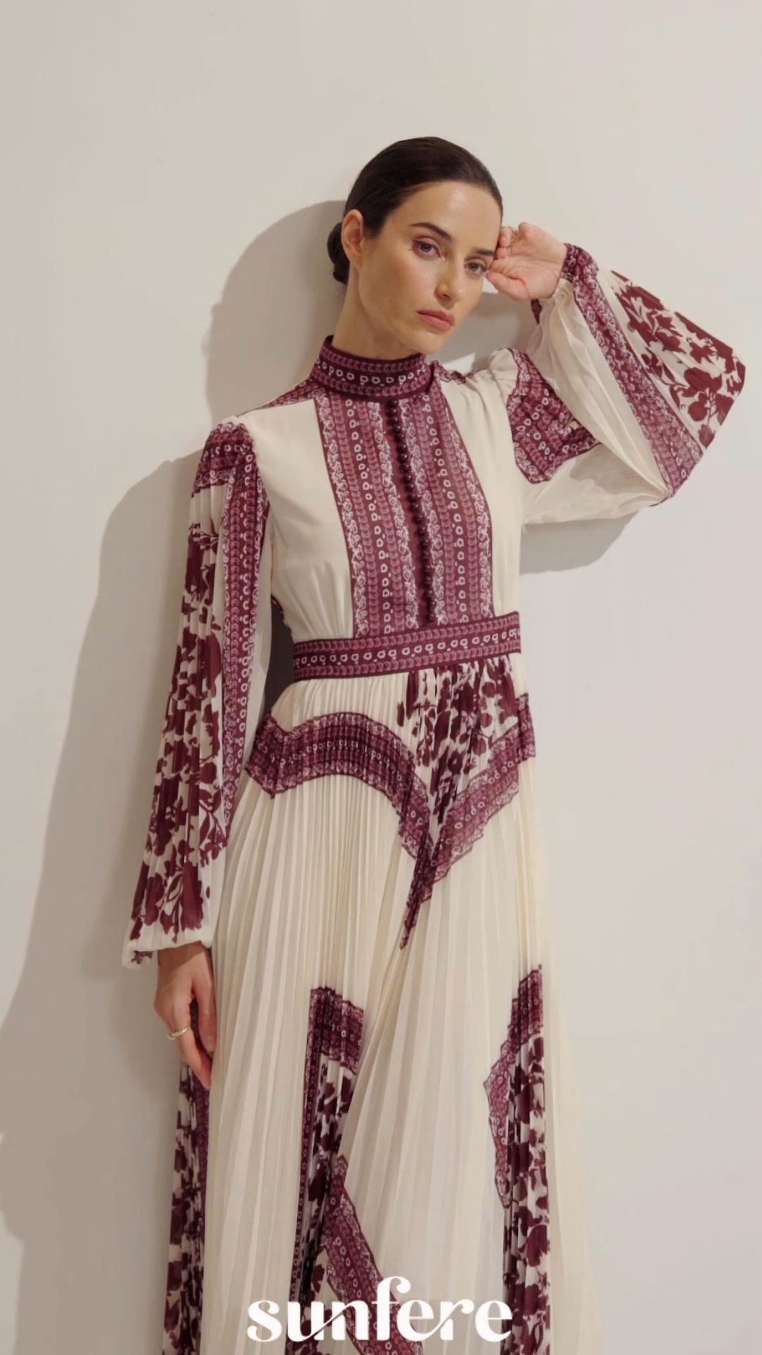 Melvina Floral Print Pleated Maxi Dress