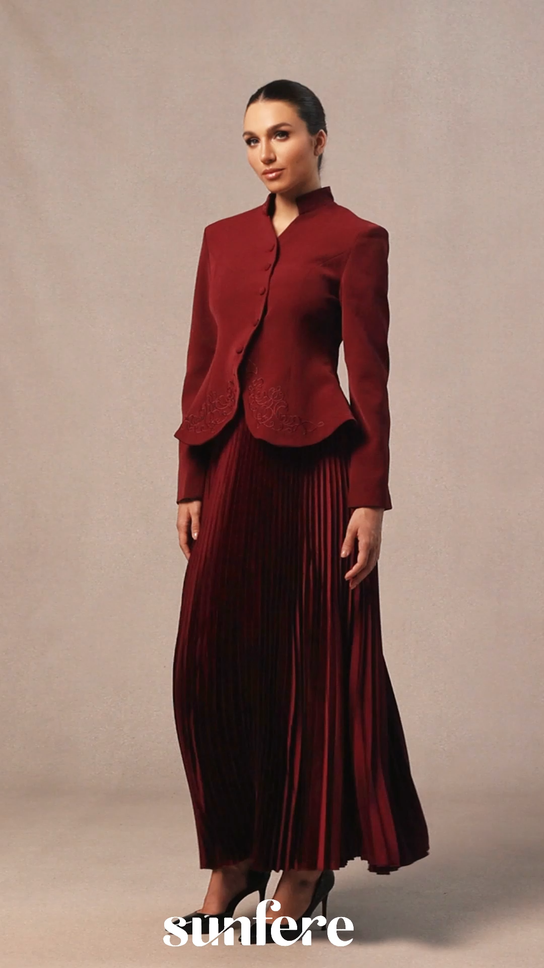 Christine Embroidery Pleated Skirt Set