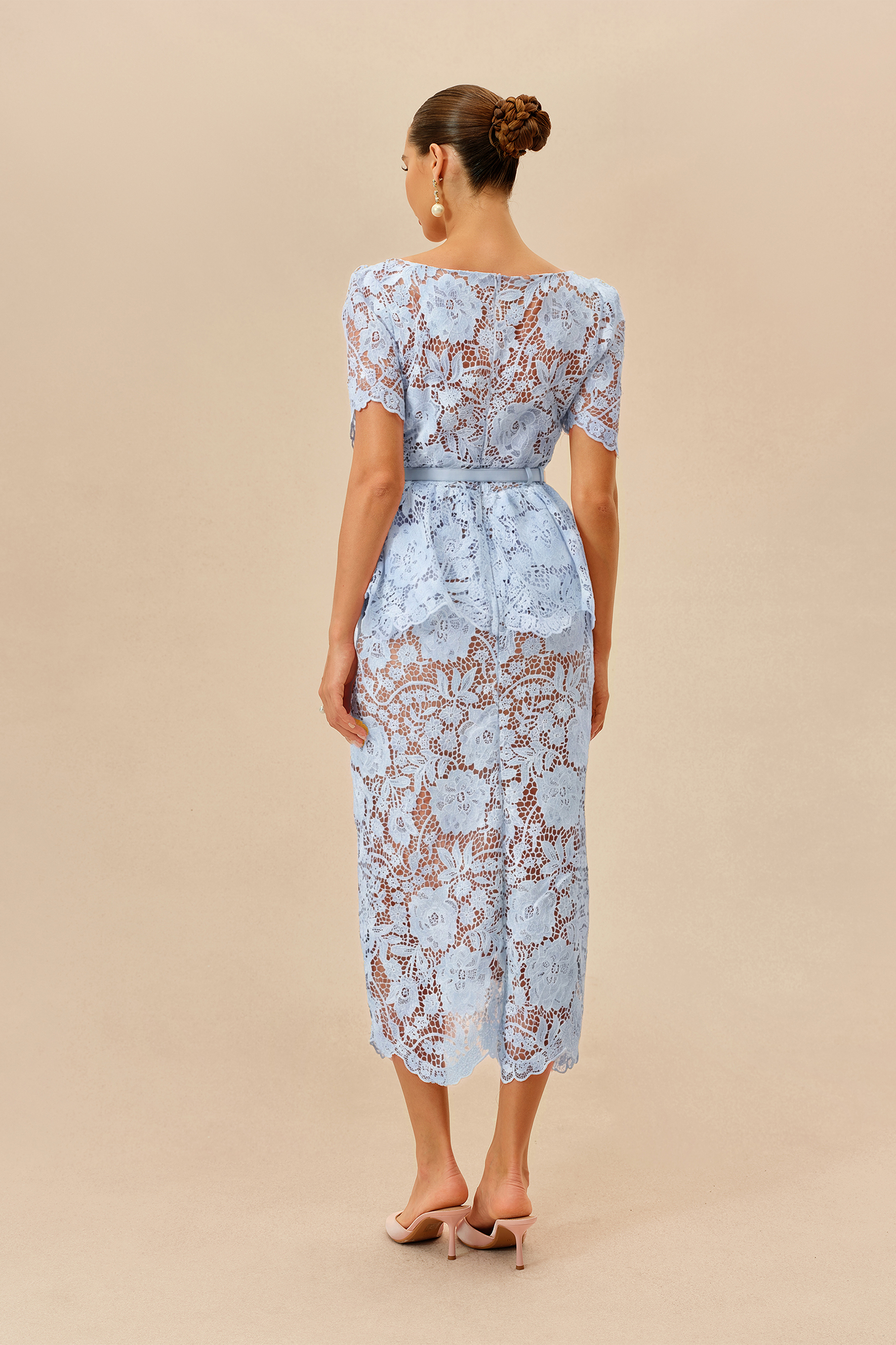Date Night Beauty Blue Floral Lace V-neck Midi Dress