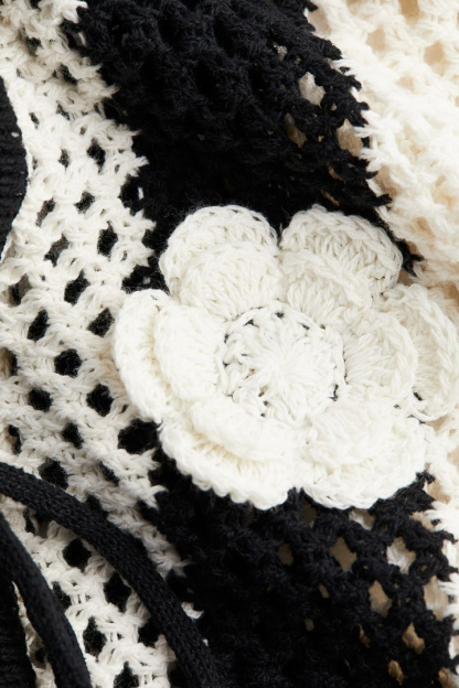Hermosa Floral Appliqué Hollow Knit Vest-Sunfere