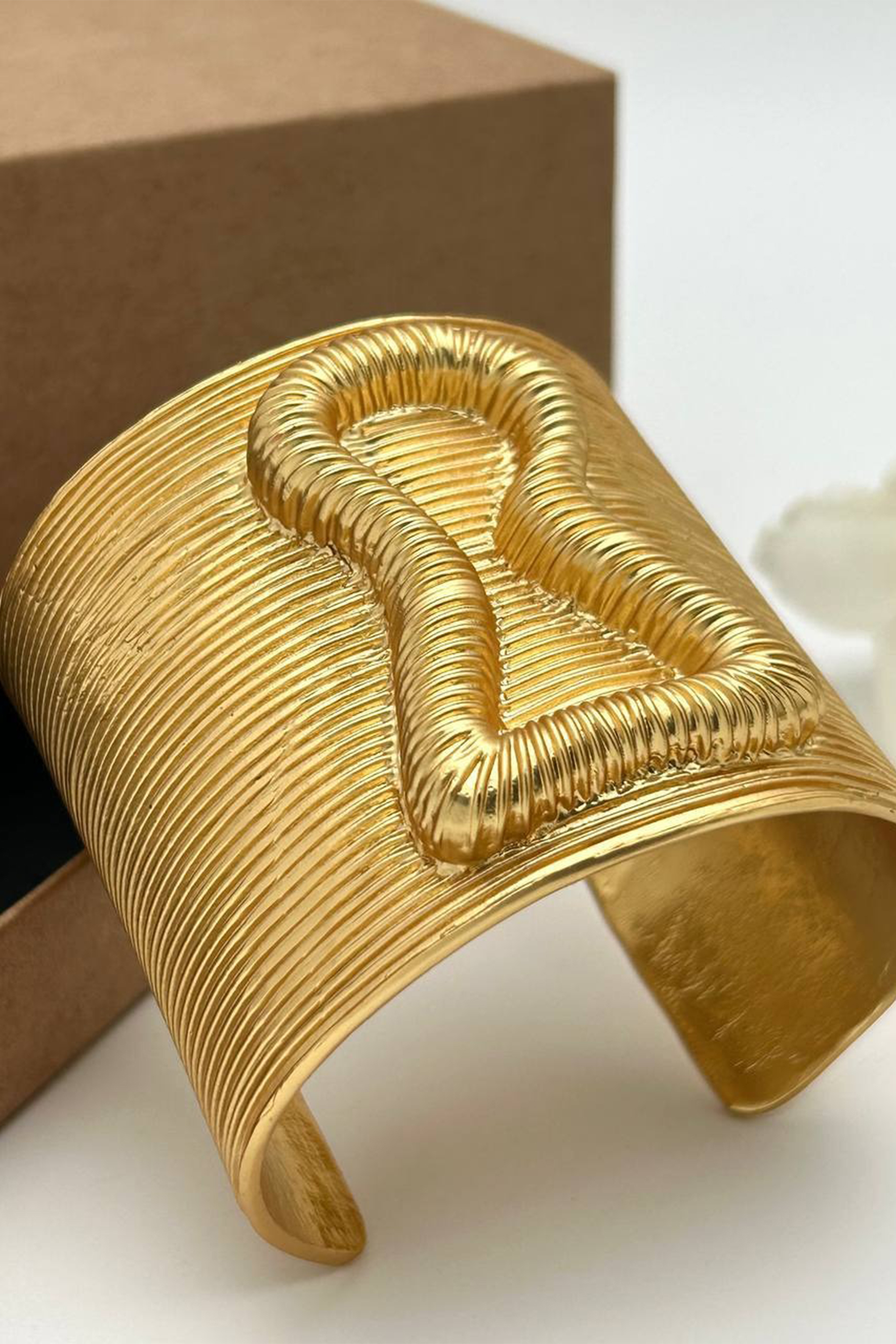 KeyHole Textured Wide Cuff Bracelet