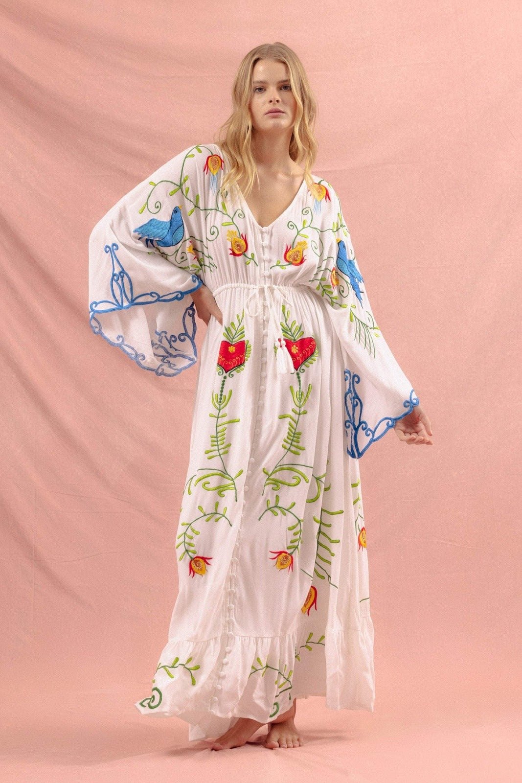Embroidered V-neck Lace Up Dress｜White Resort Vacation