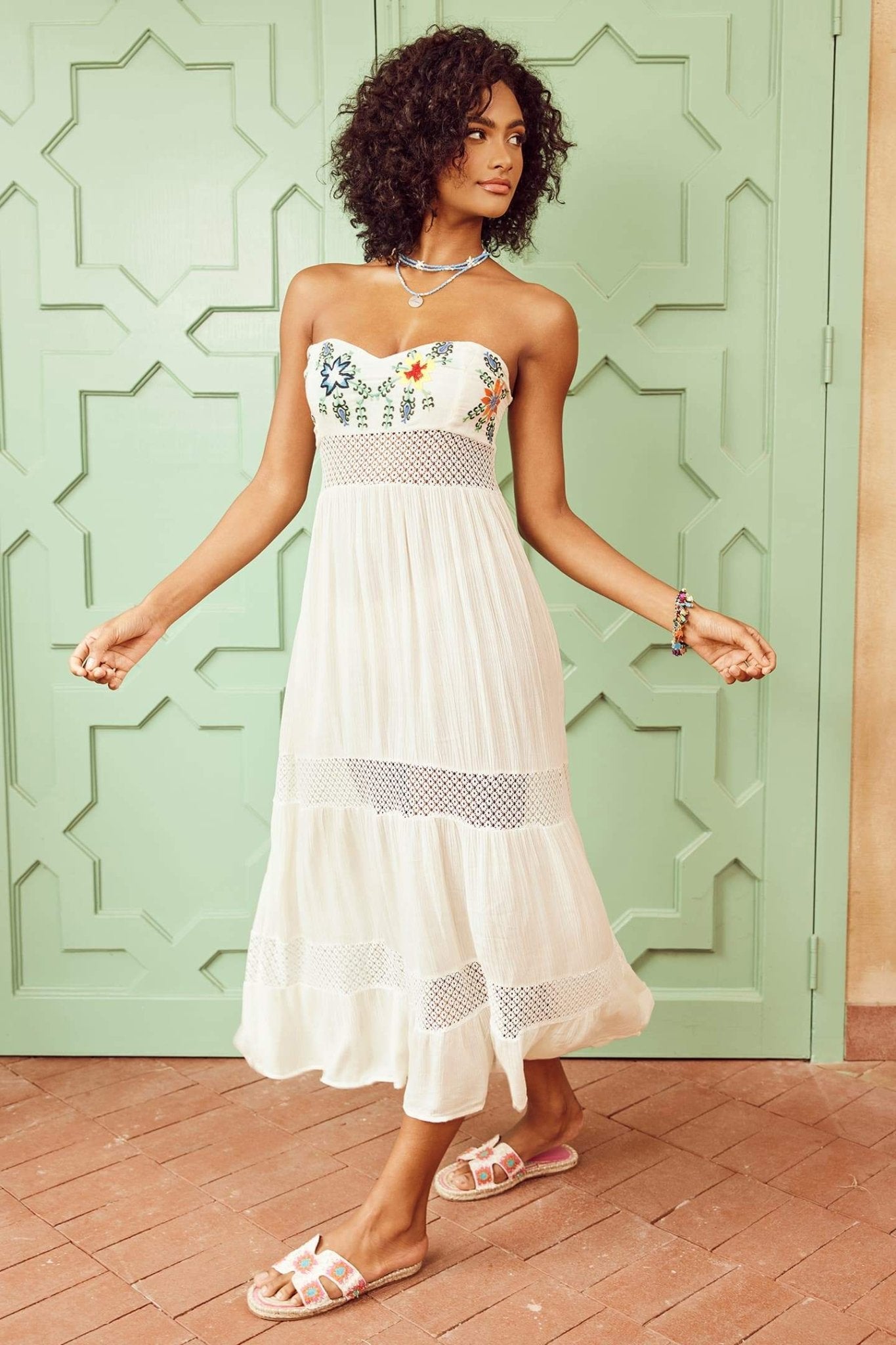 dresses-Luna Floral Embroidery Sleeveless Maxi Dress-SD00602262377-White-S - Sunfere