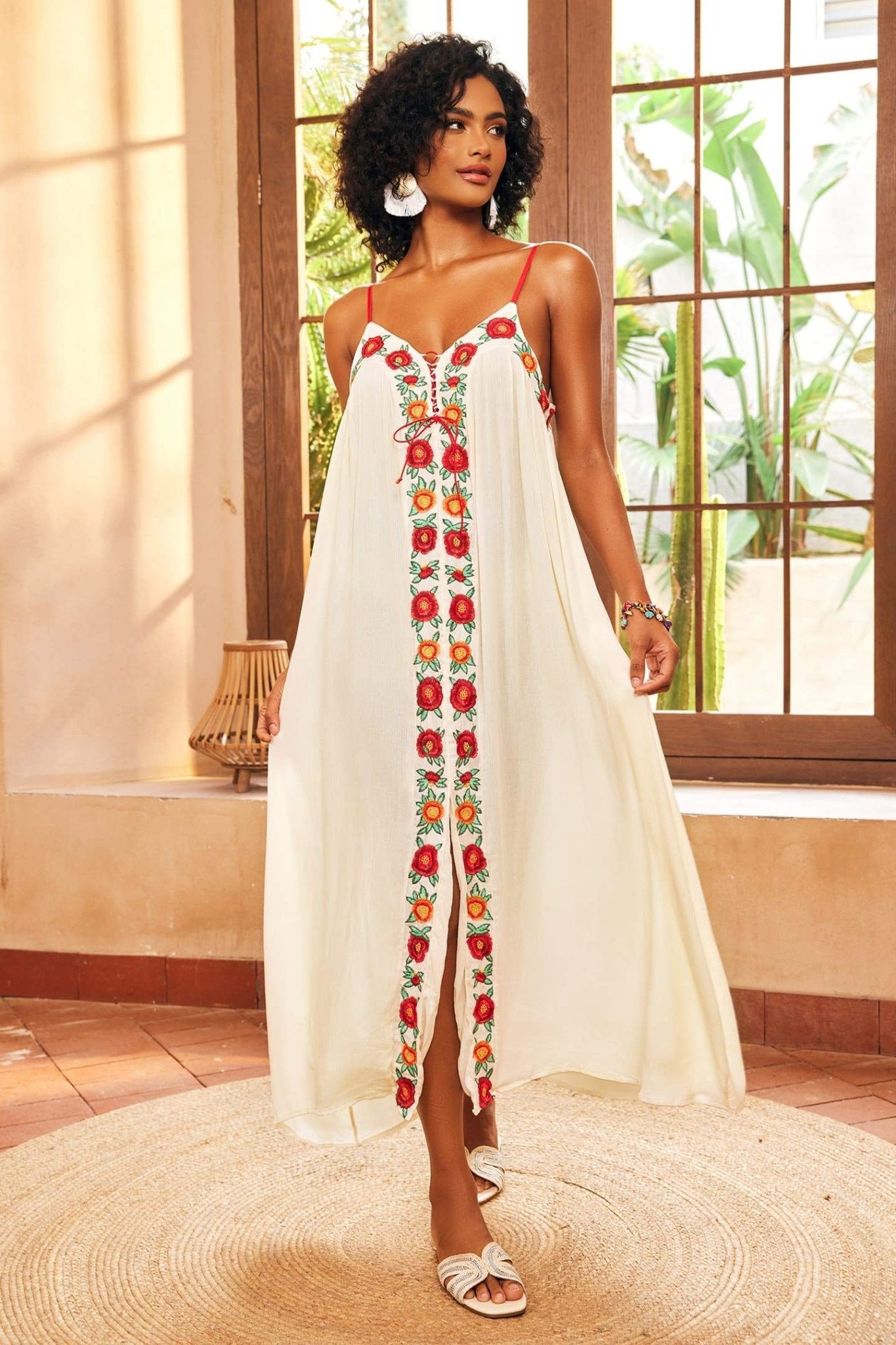dresses-Mila Floral Embroidered V-neck Maxi Slip Dress-SD00602262358-White-S - Sunfere