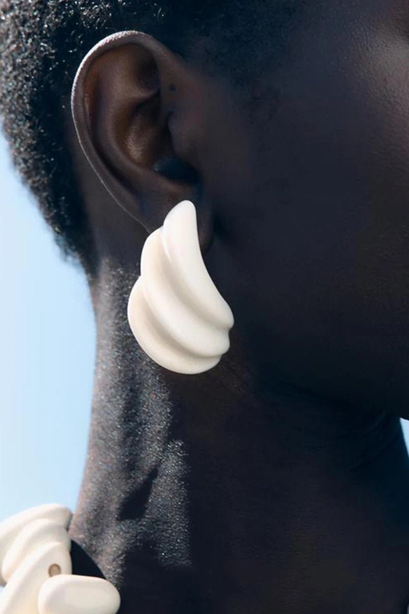 Resin Shell-shaped Earrings-Sunfere