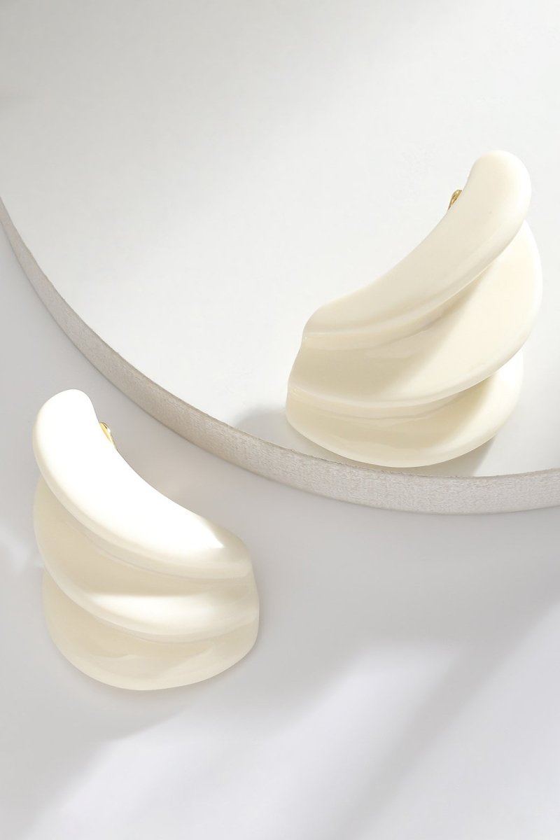 Resin Shell-shaped Earrings-Sunfere