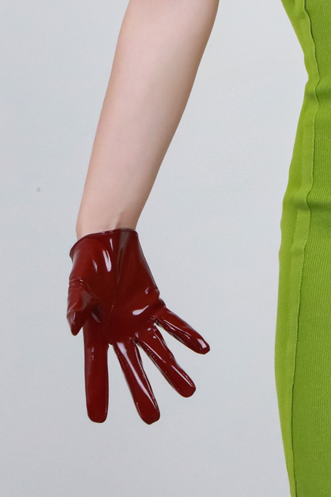 Alison Pu Gloves