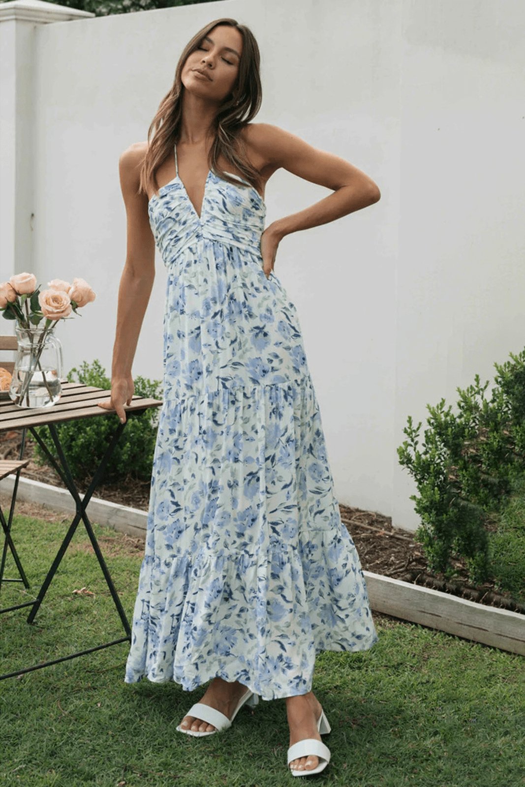 dresses-Sue Floral Printed Halterneck Maxi Sundress-SD0020516107-Blue-S - Sunfere