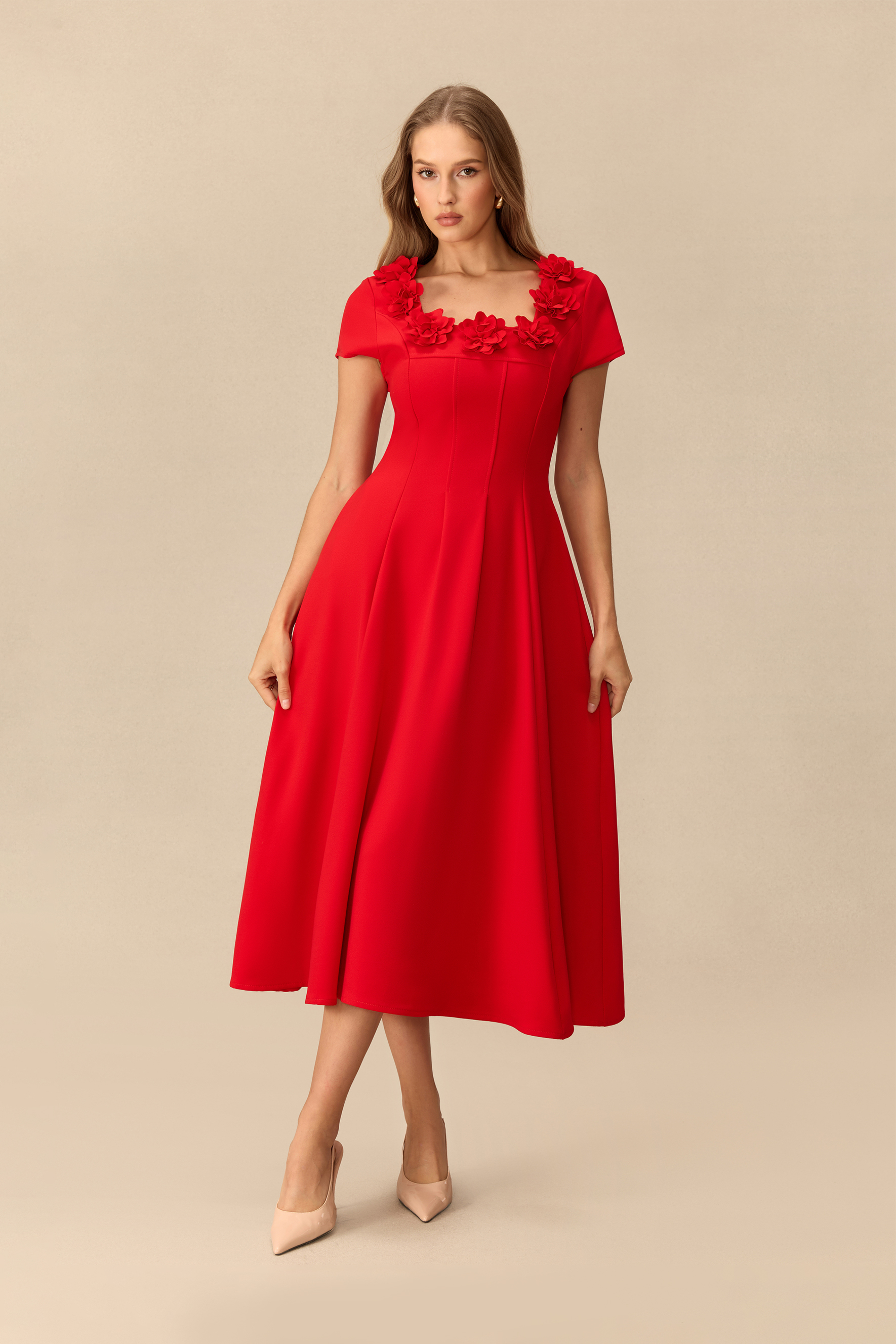 Little Romance Floral Trim Short Sleeve Midi Dress