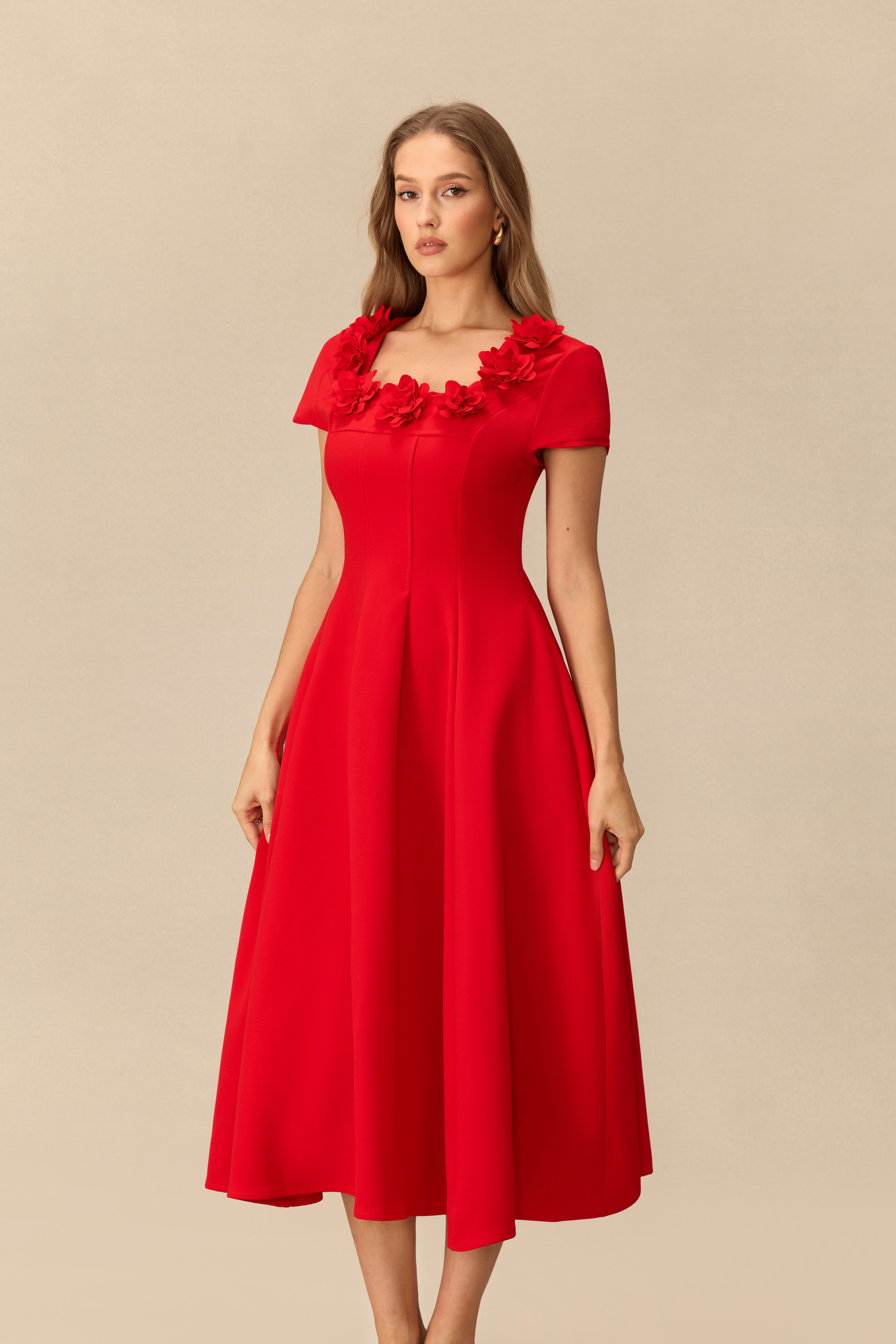 Little Romance Floral Trim Short Sleeve Midi Dress