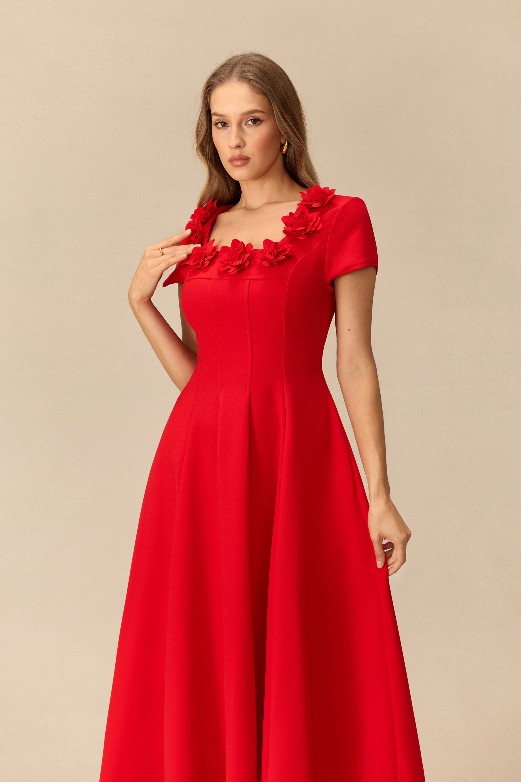 Little Romance Floral Trim Short Sleeve Midi Dress