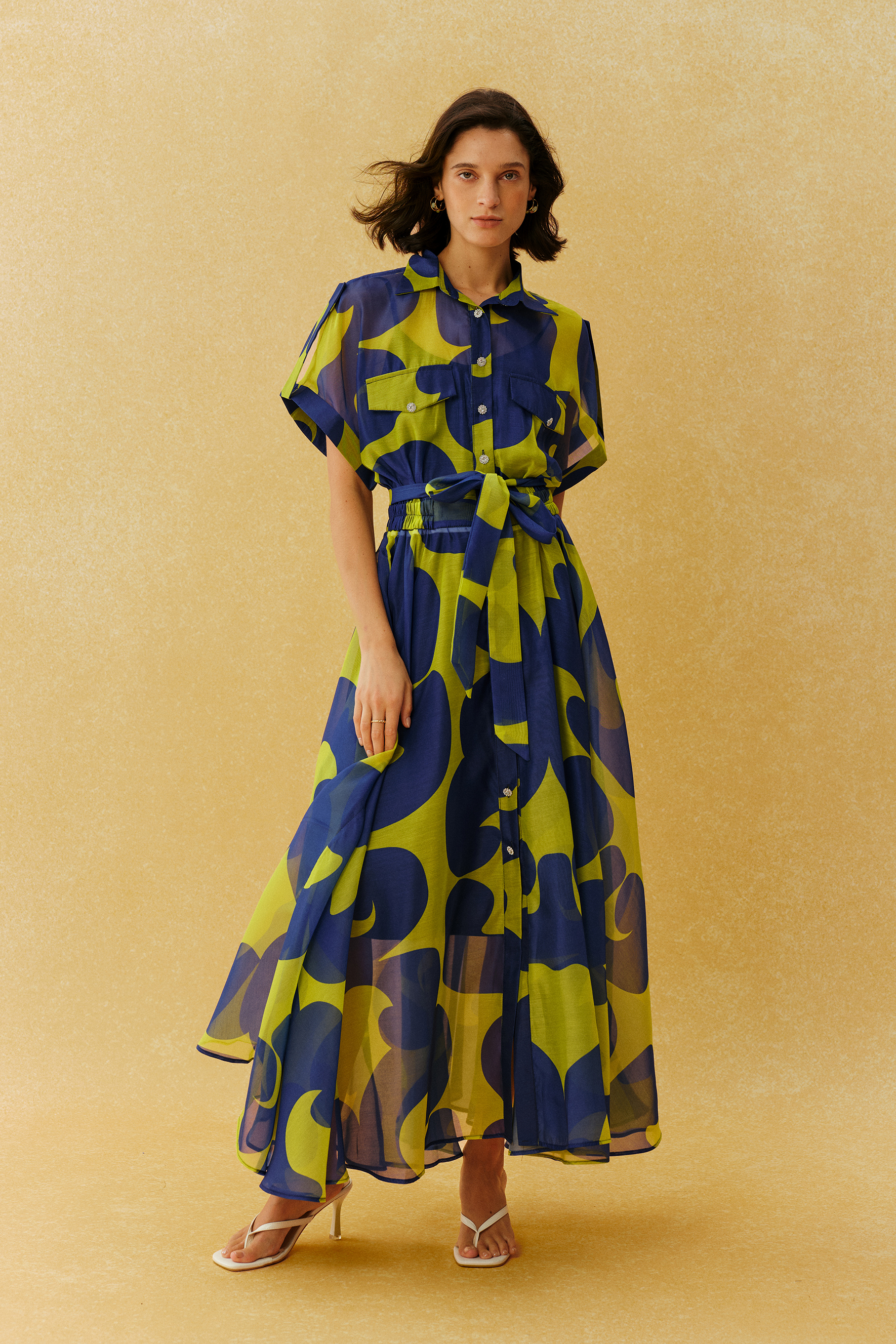 【sunfere】新品 ブラックオフショルダー レーススリーブ マキシドレス sunfere – Modest & Occasion Dresses with Refined Elegance