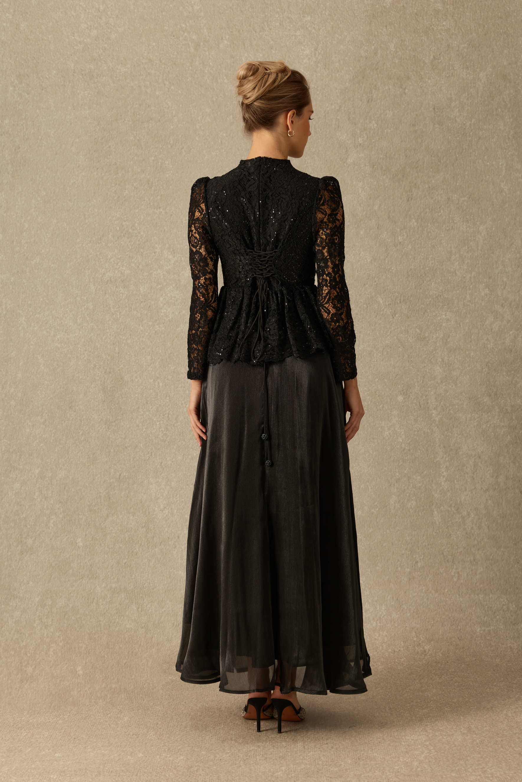 Gorgeous Essence Floral Embroidered Lace Peplum Maxi Dress