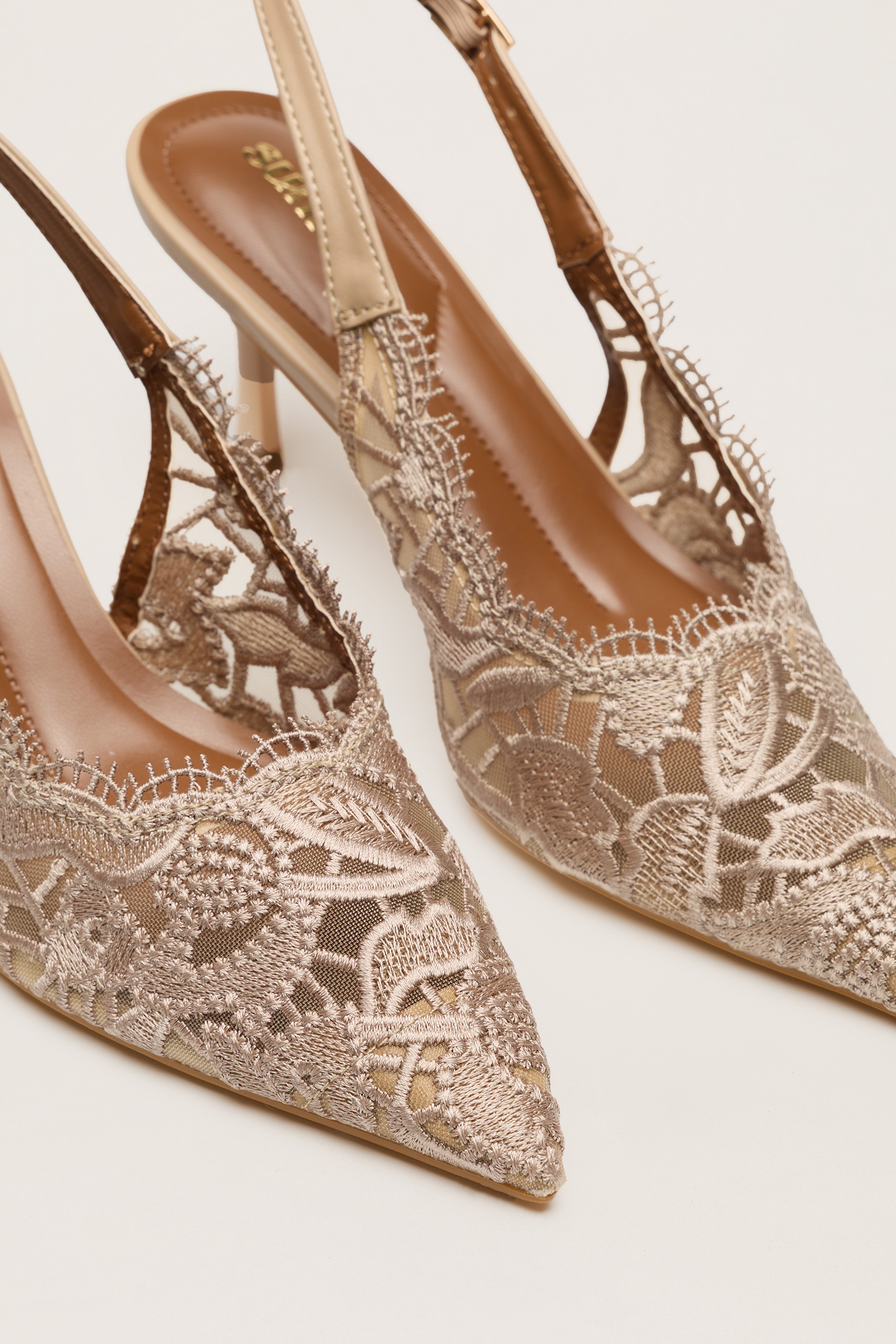 Forever Lovely Nude Floral Lace Pointed Toe Slingback Pumps