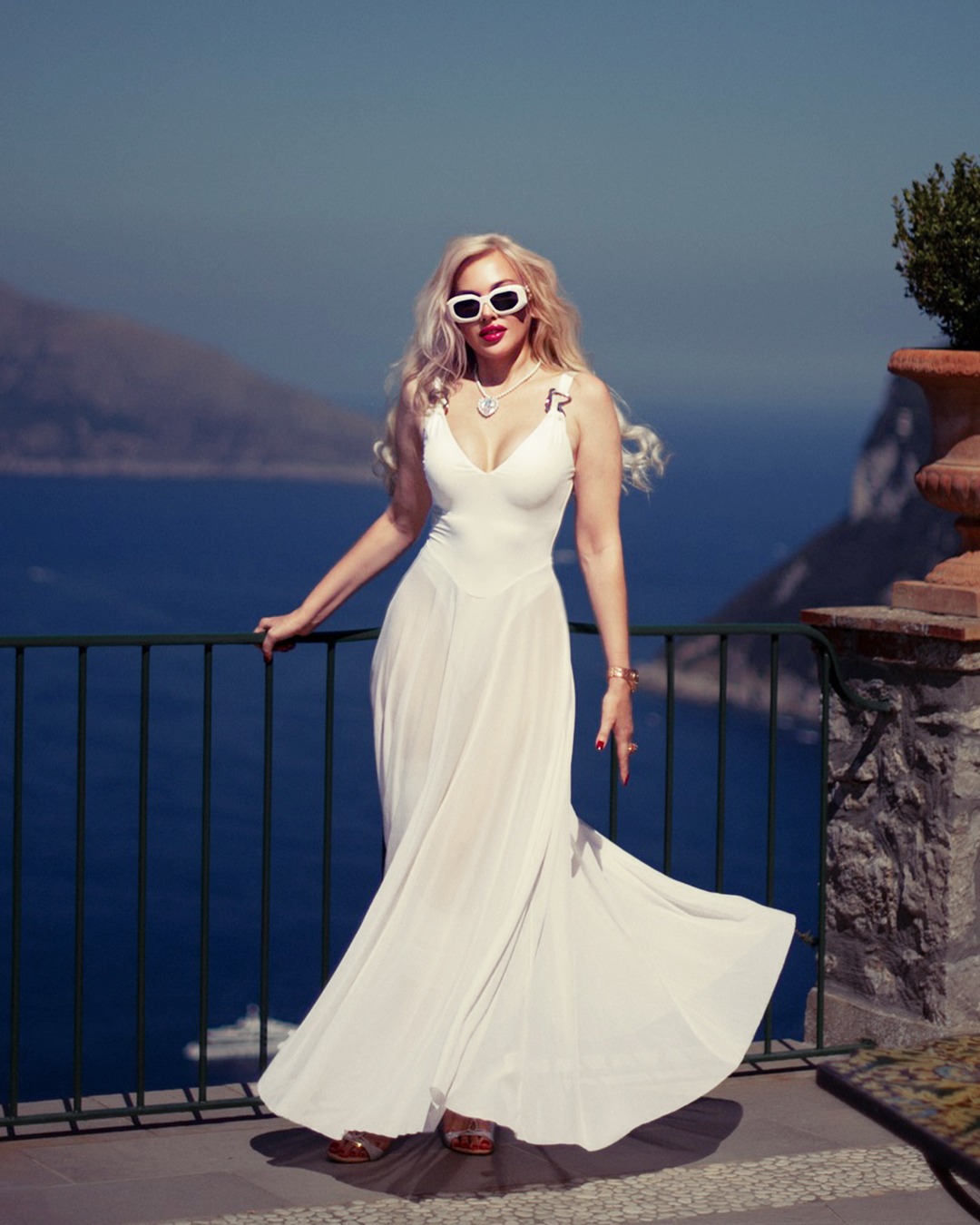 sunfere white maxi dress