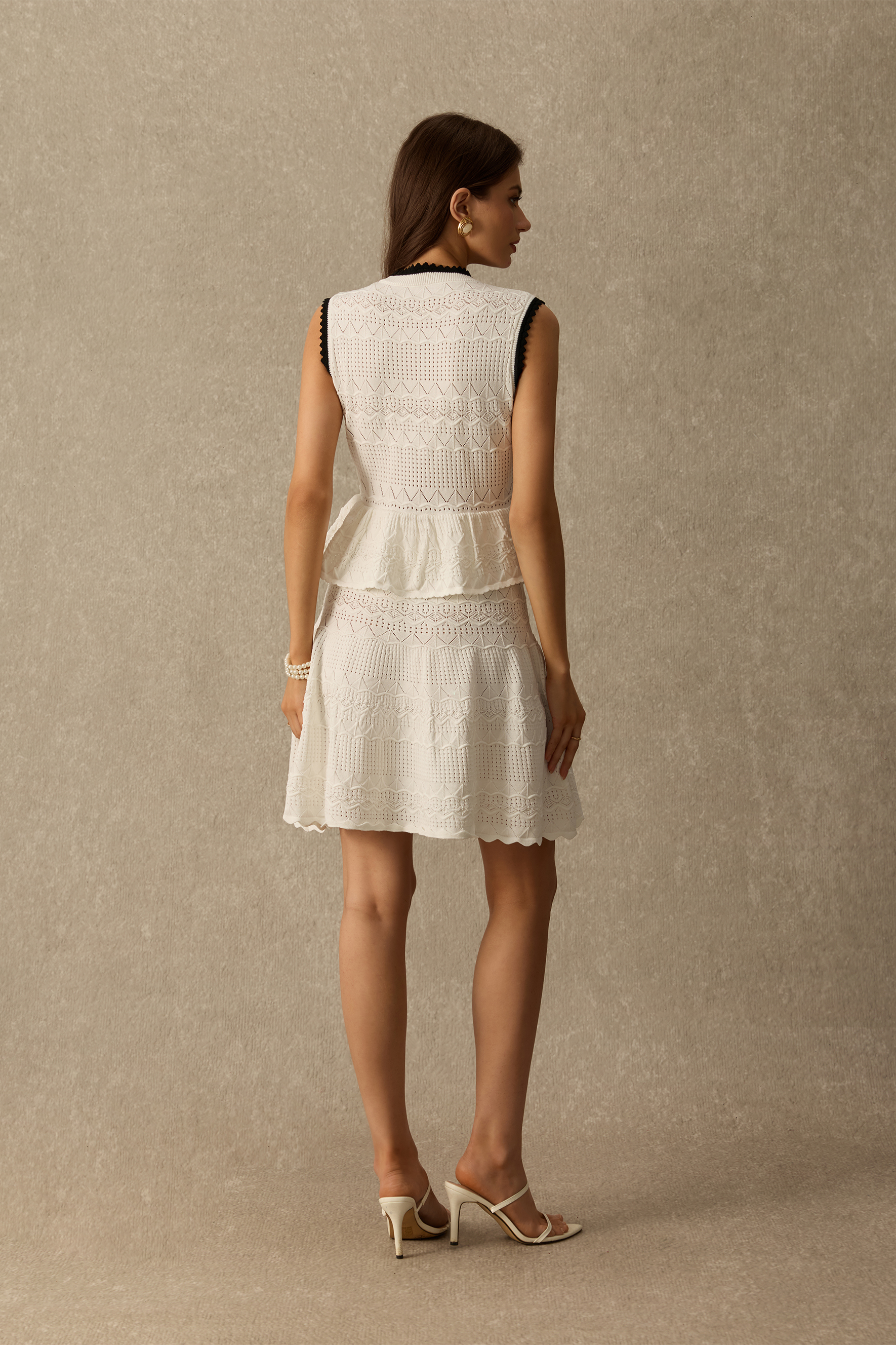 Playful Charm Sleeveless Contrast Trim Knit Midi Dress