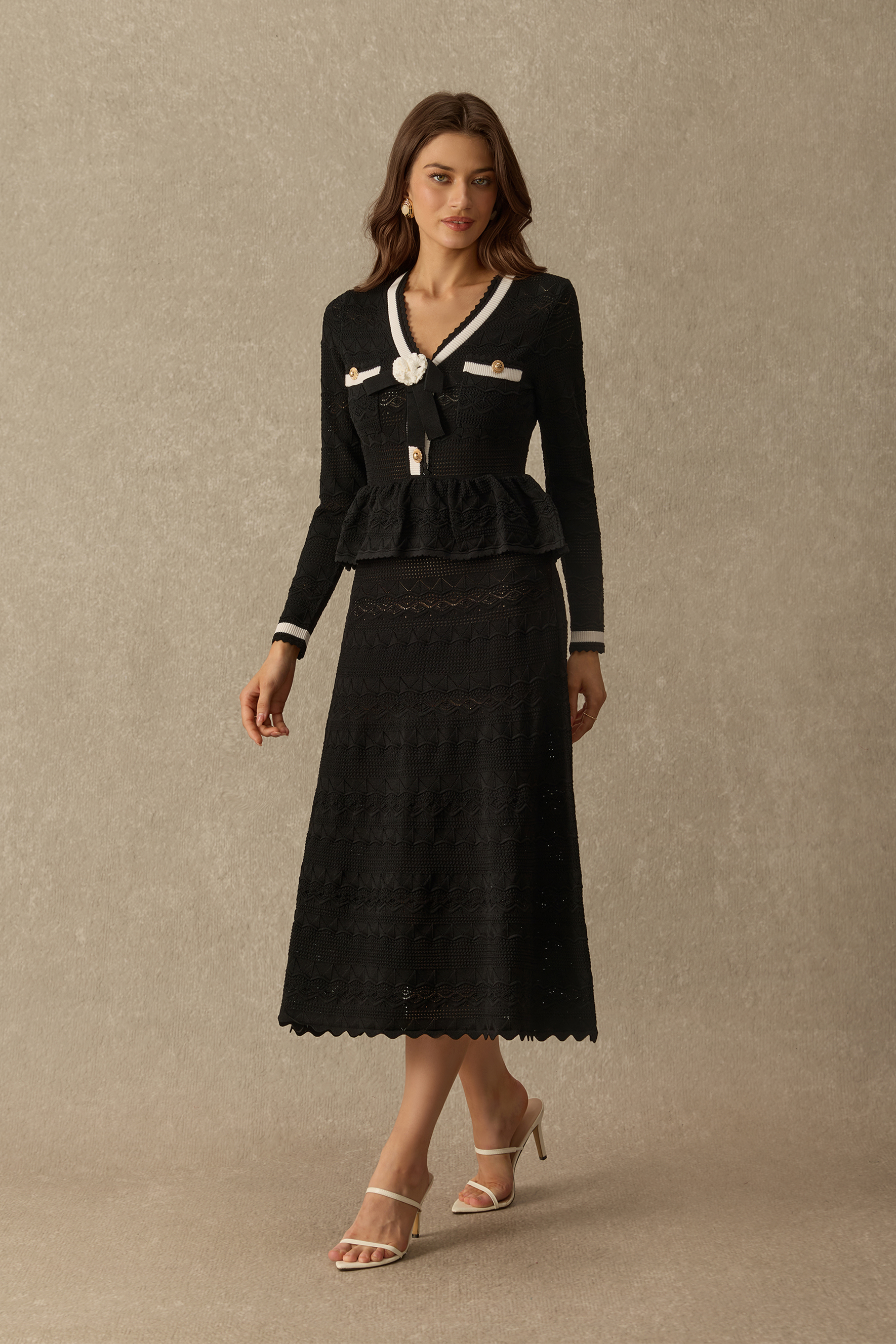 Lady Of Class V Neck Contrast Trim Knit Midi Dress
