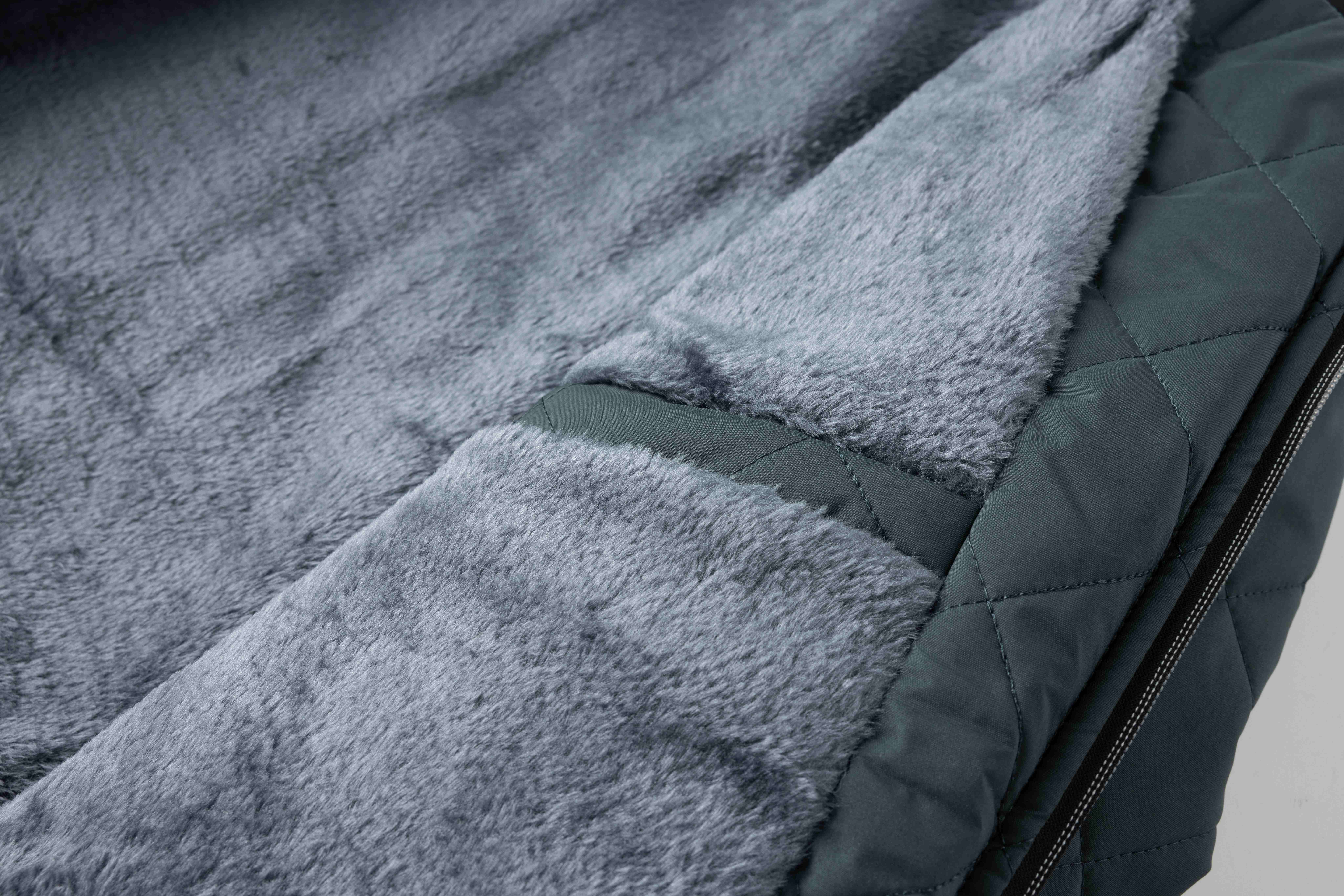 mens warm quilted jacket for fall winter details 15