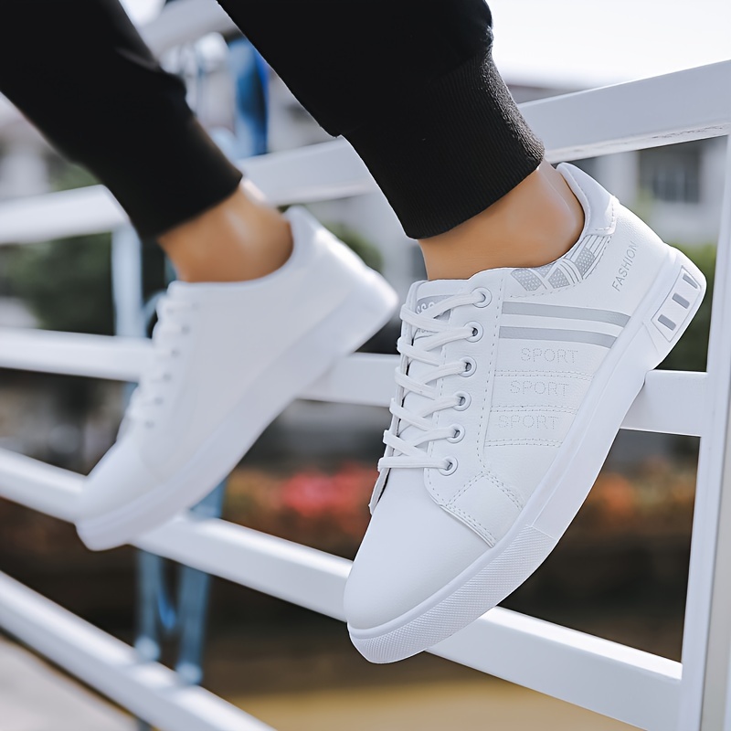 street style skate shoes men s trendy solid comfy non slip details 5