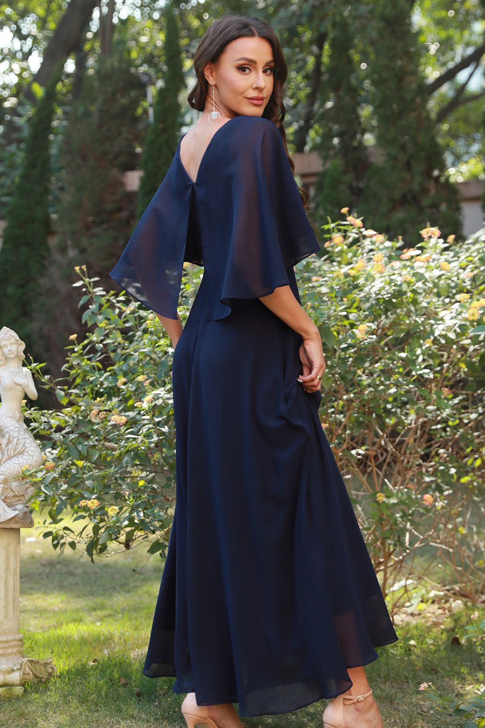 Elegant Navy V-Neck Chiffon Evening Gown for Formal Occasions