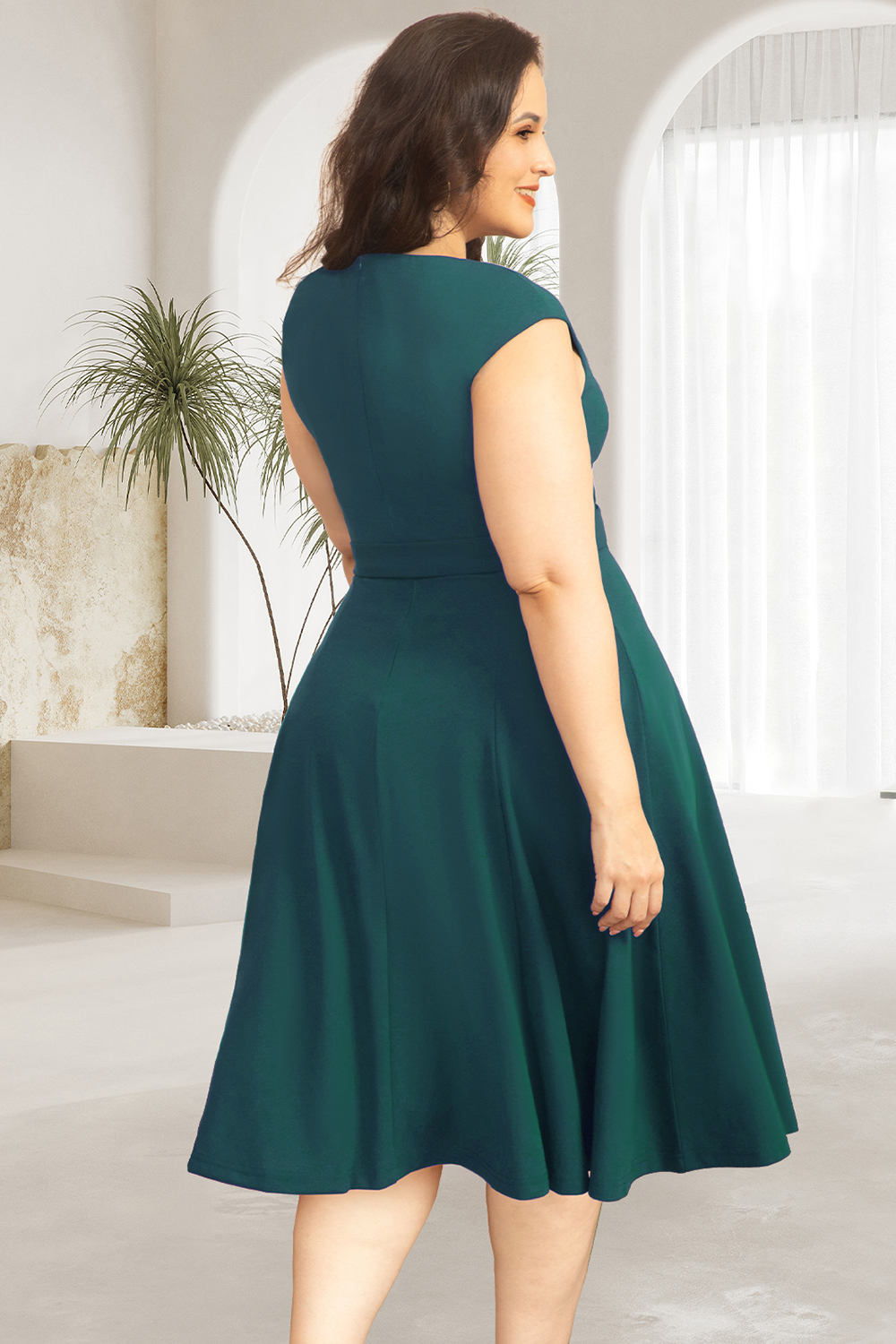 A-Line Knee-Length Turquoise Cocktail Dress with Cap Sleeves, Vintage Style, Unique and Elegant